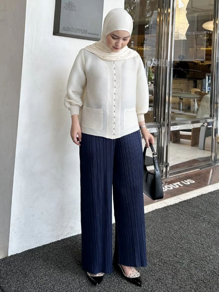 Cara Memilih Celana Wanita Sesuai Bentuk Tubuh