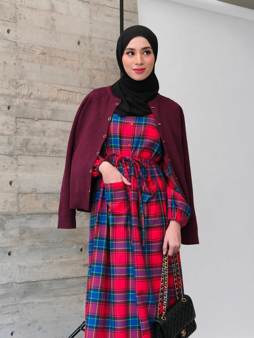 Tampil Stylish dengan Flanel | Outfit Flanel Wanita