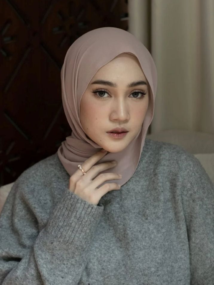 Style Hijab yang Sesuai dengan Bentuk Wajah