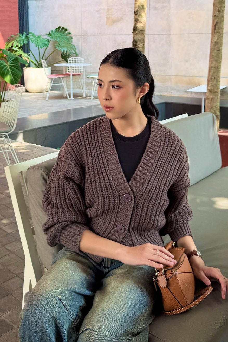 Aera Cardy - Cardigan Rajut Wanita Polos Simple Modest