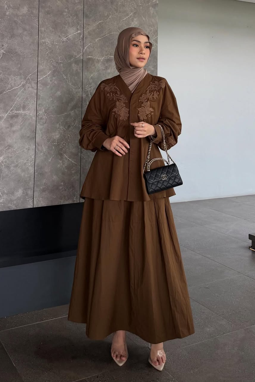 Adiba Set - Atasan Bawahan Stylish Wanita Bermotif