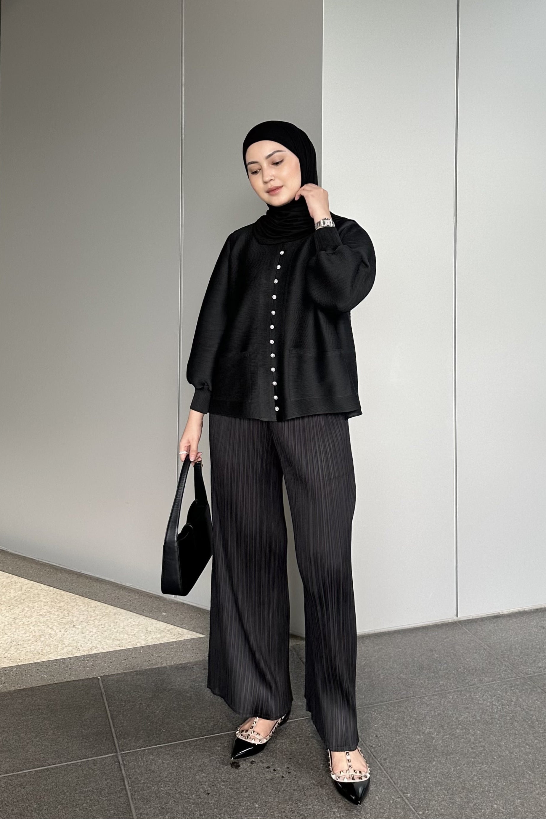Clout Pleats Pants - Bawahan Wanita Bahan Pleats Premium HQ