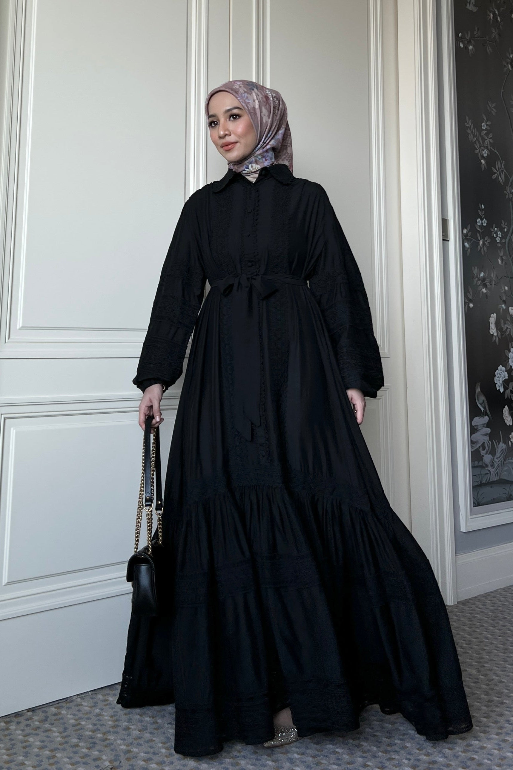 Calila Dress - Black - Dress Wanita Detail Renda Memukau