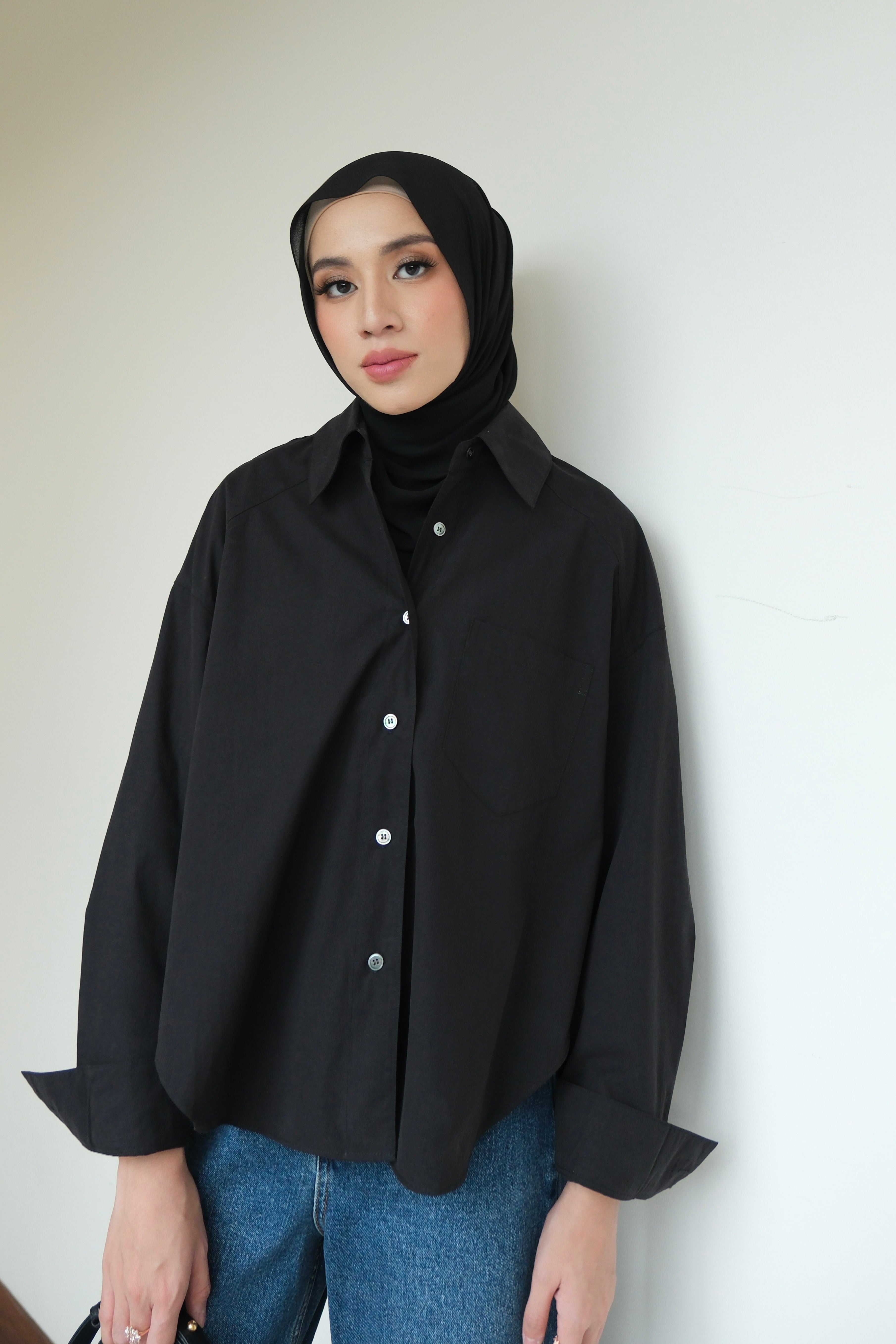 441224 Shirt - Black - Limited Stock End Year Sale