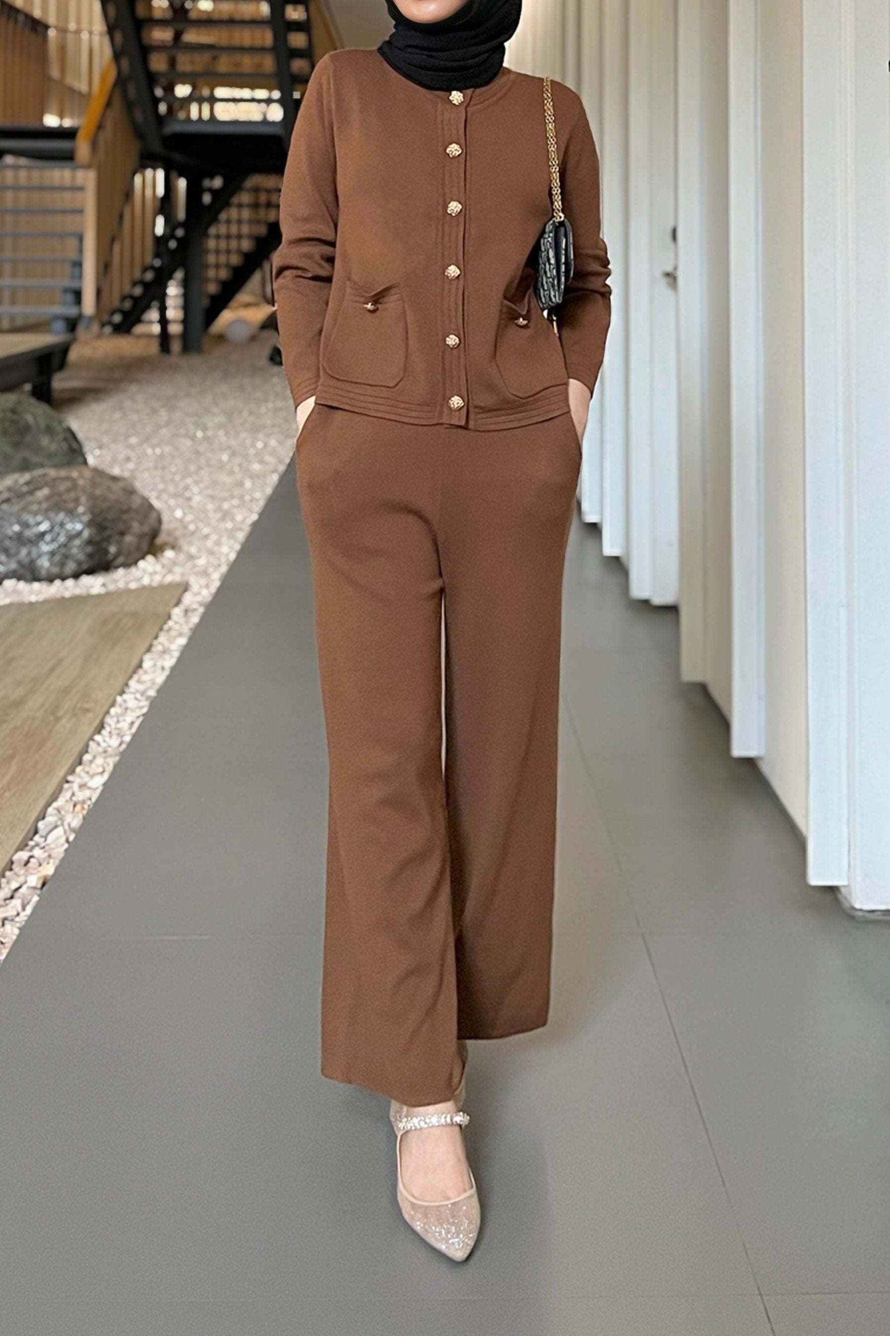 Muji Set - One Set Wanita Bahan Knit Sweater Dan Celana