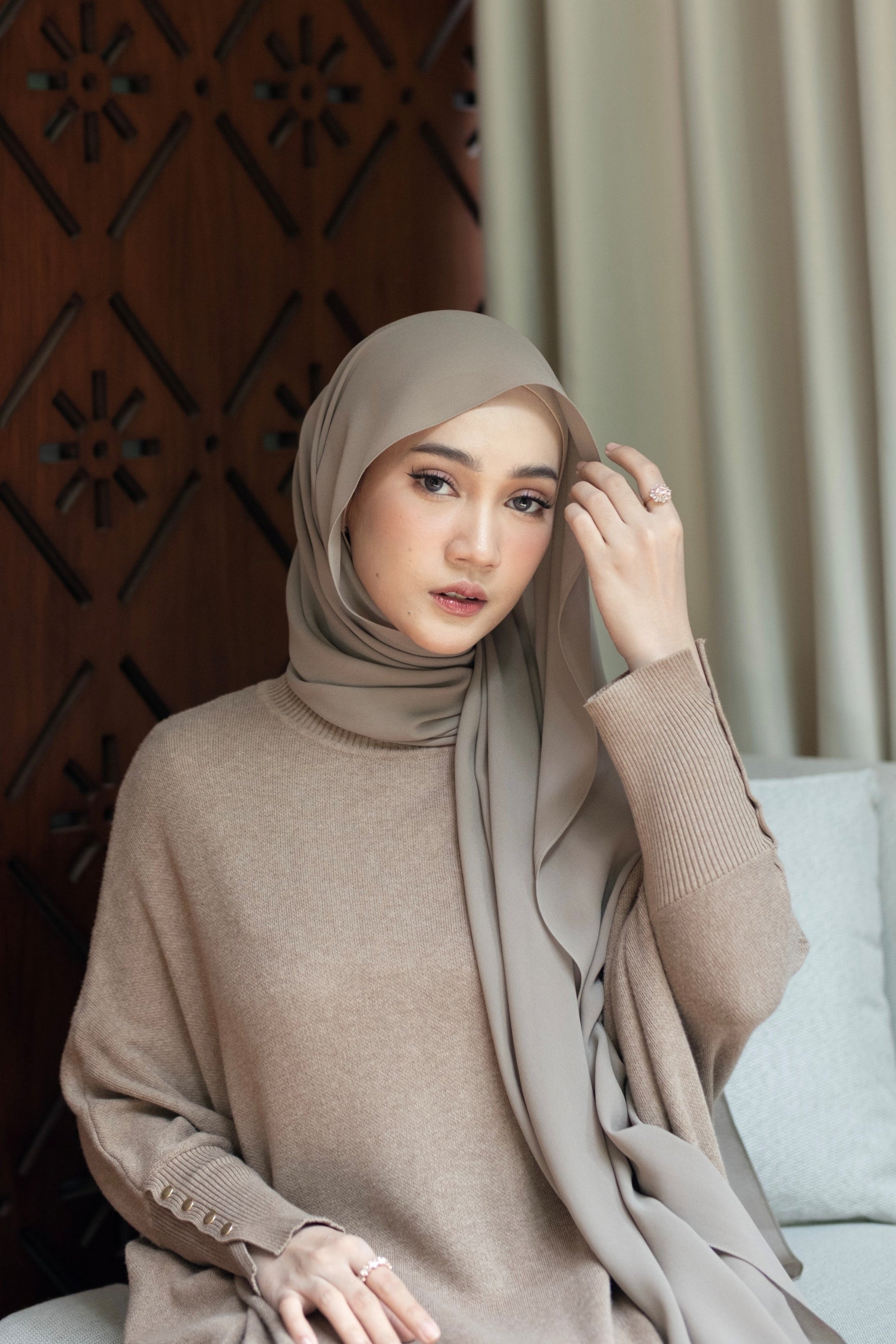 Bawal Shawl - Pashmina Basic Polos Stylish Bahan Cerruty