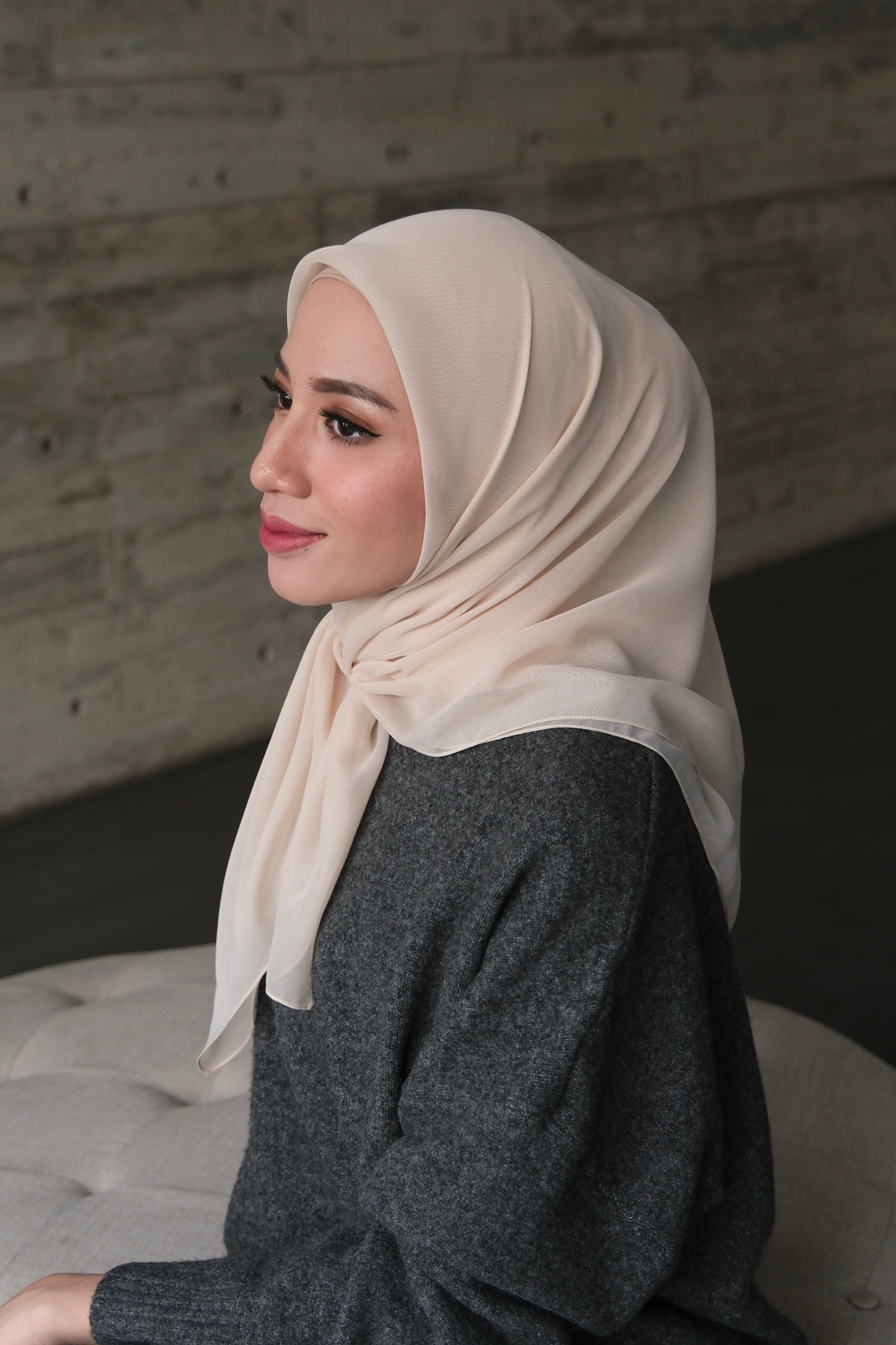 GG Paris Square - Hijab Wanita Square Berbahan Paris Premium