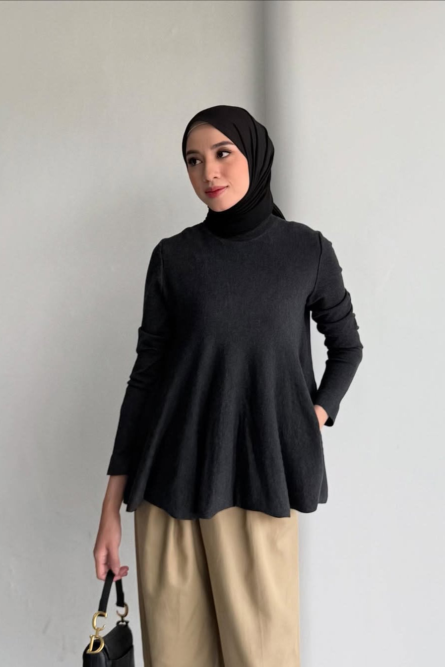 Joe Sweater - Atasan Wanita Basic Stylish Bahan Soft Knit