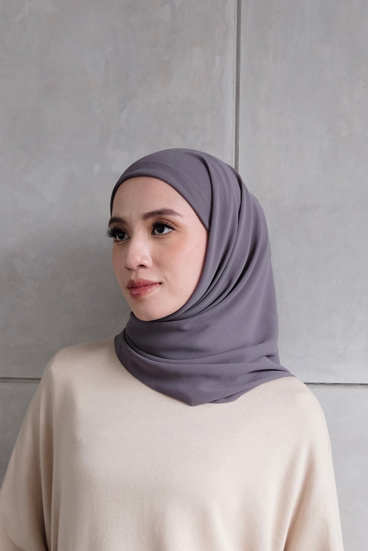 Mega Inner Square - Hijab Segi Empat Instan Polos