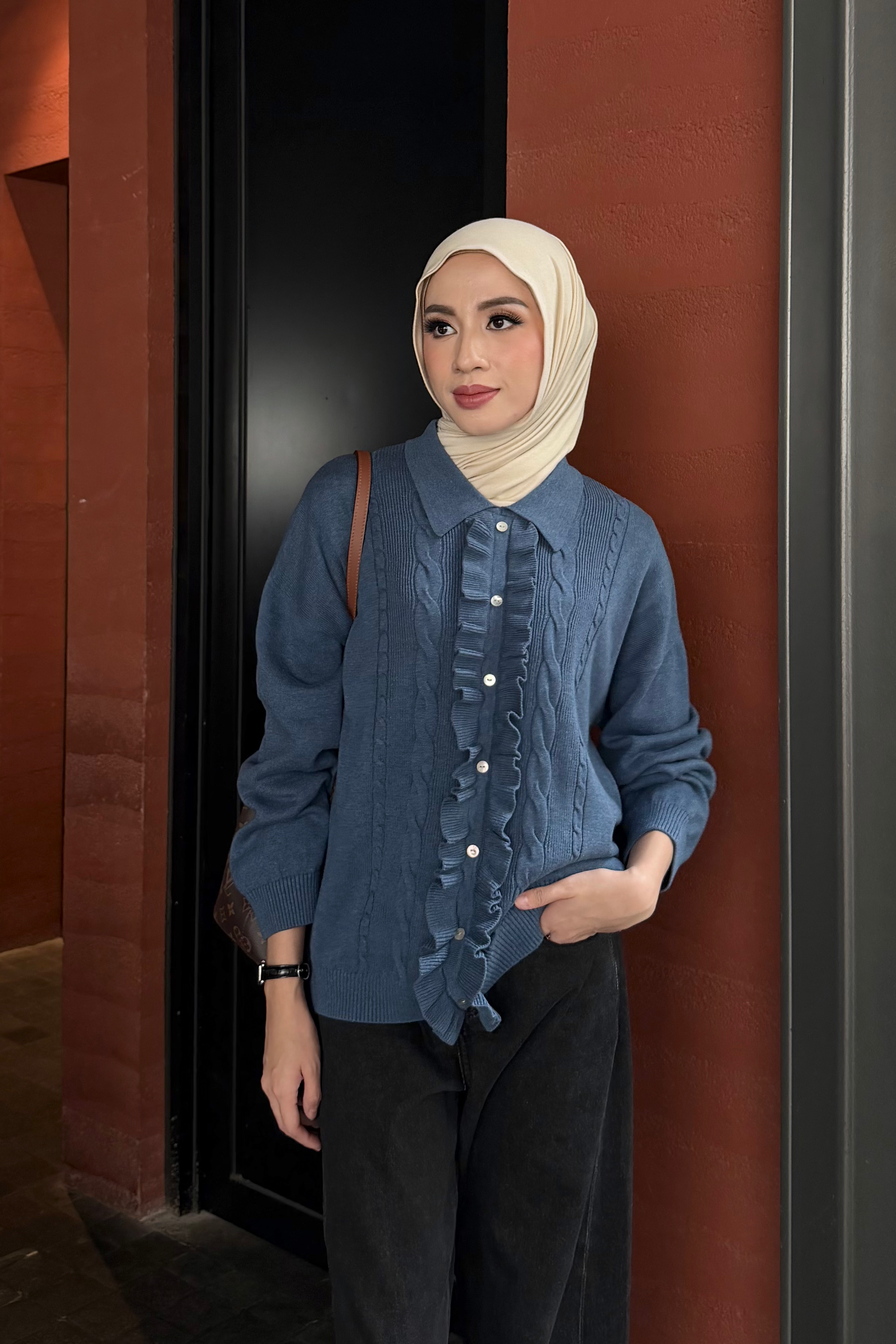 Garden Sweater - Atasan Sweater Rajut Wanita Gaya Casual Estetik