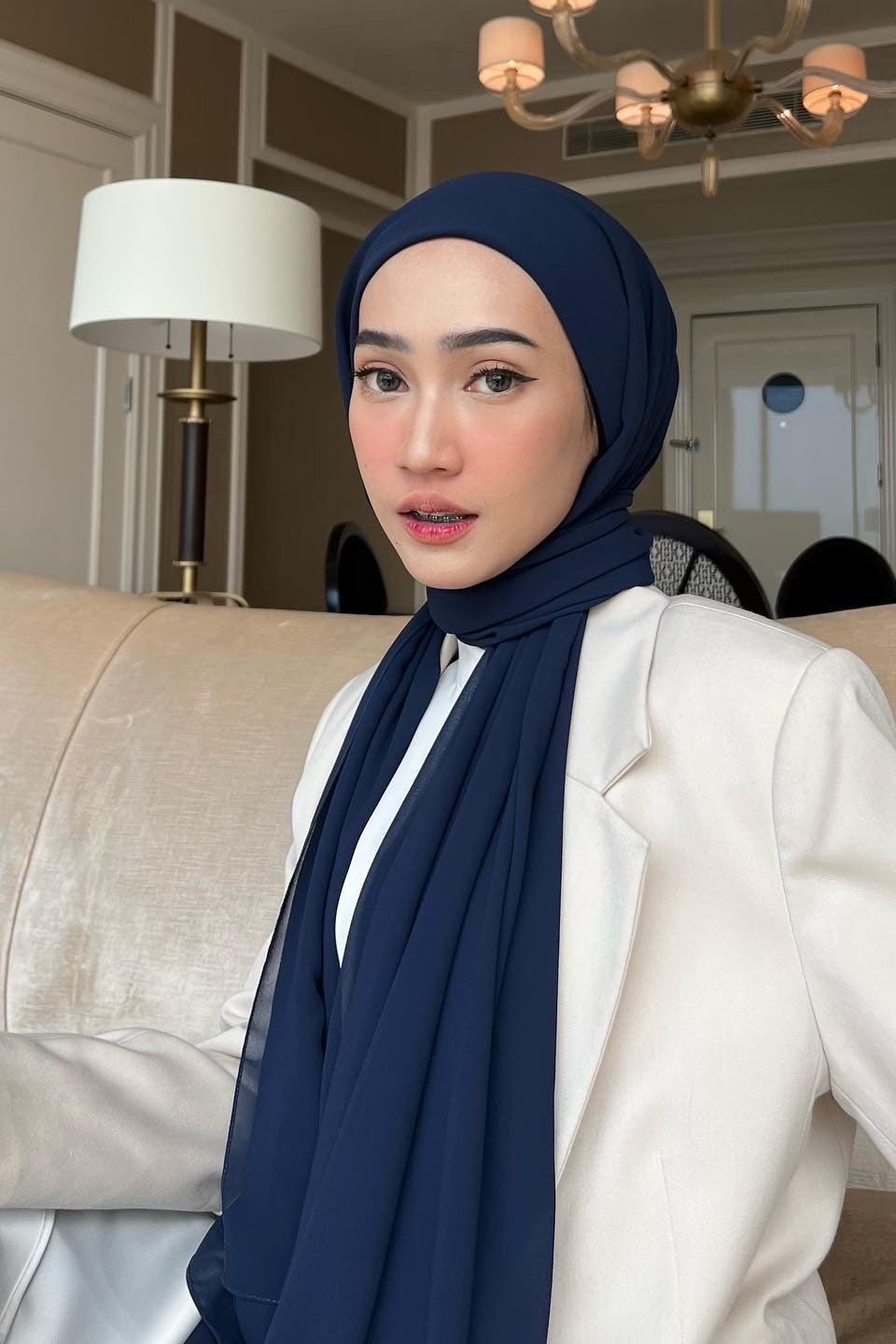 Mega Inner Shawl - Hijab Stylish Bahan Cerruty Premium