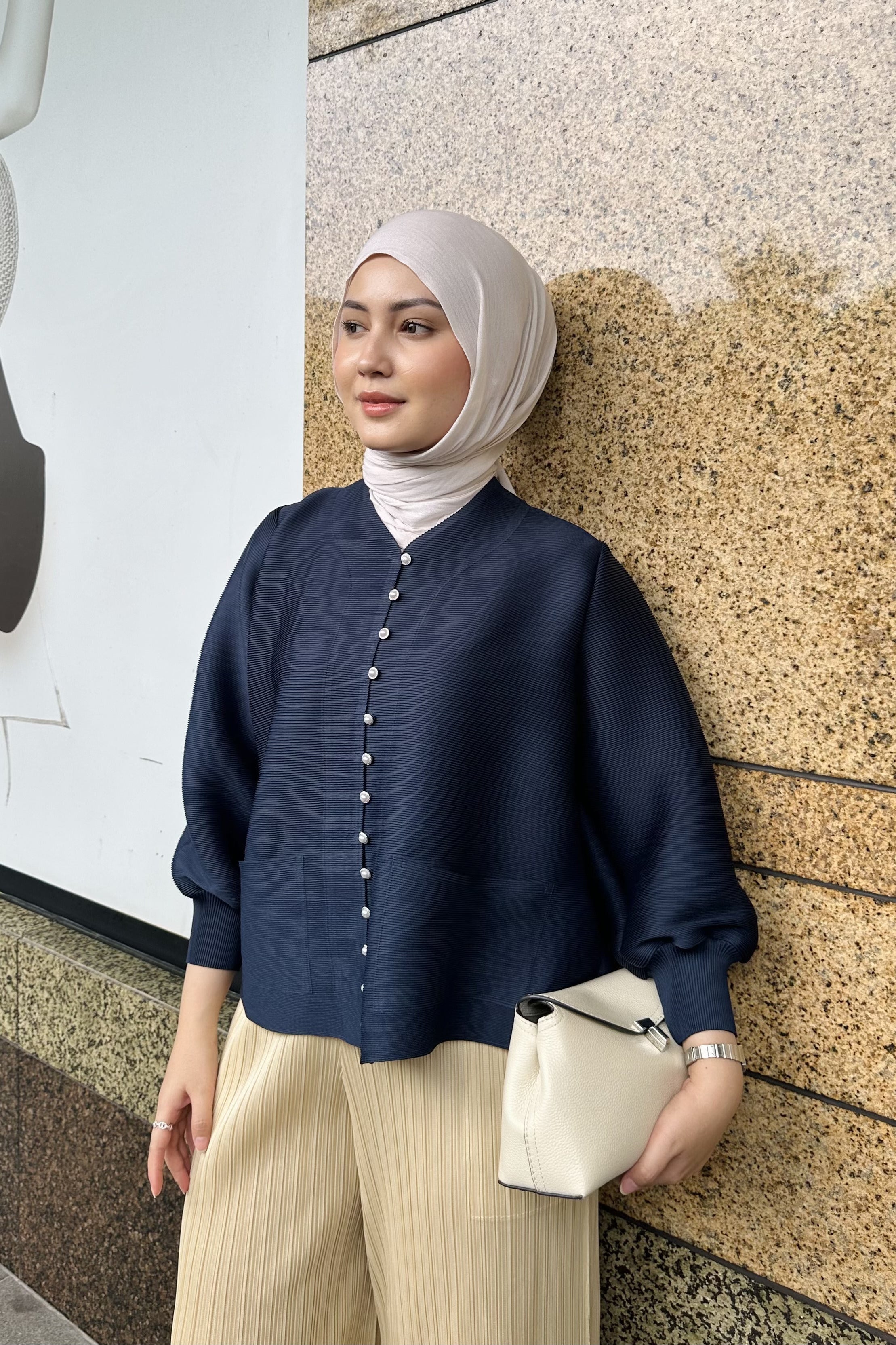 Pocket Pleats Blouse - Atasan Wanita Polos Bahan Pleats