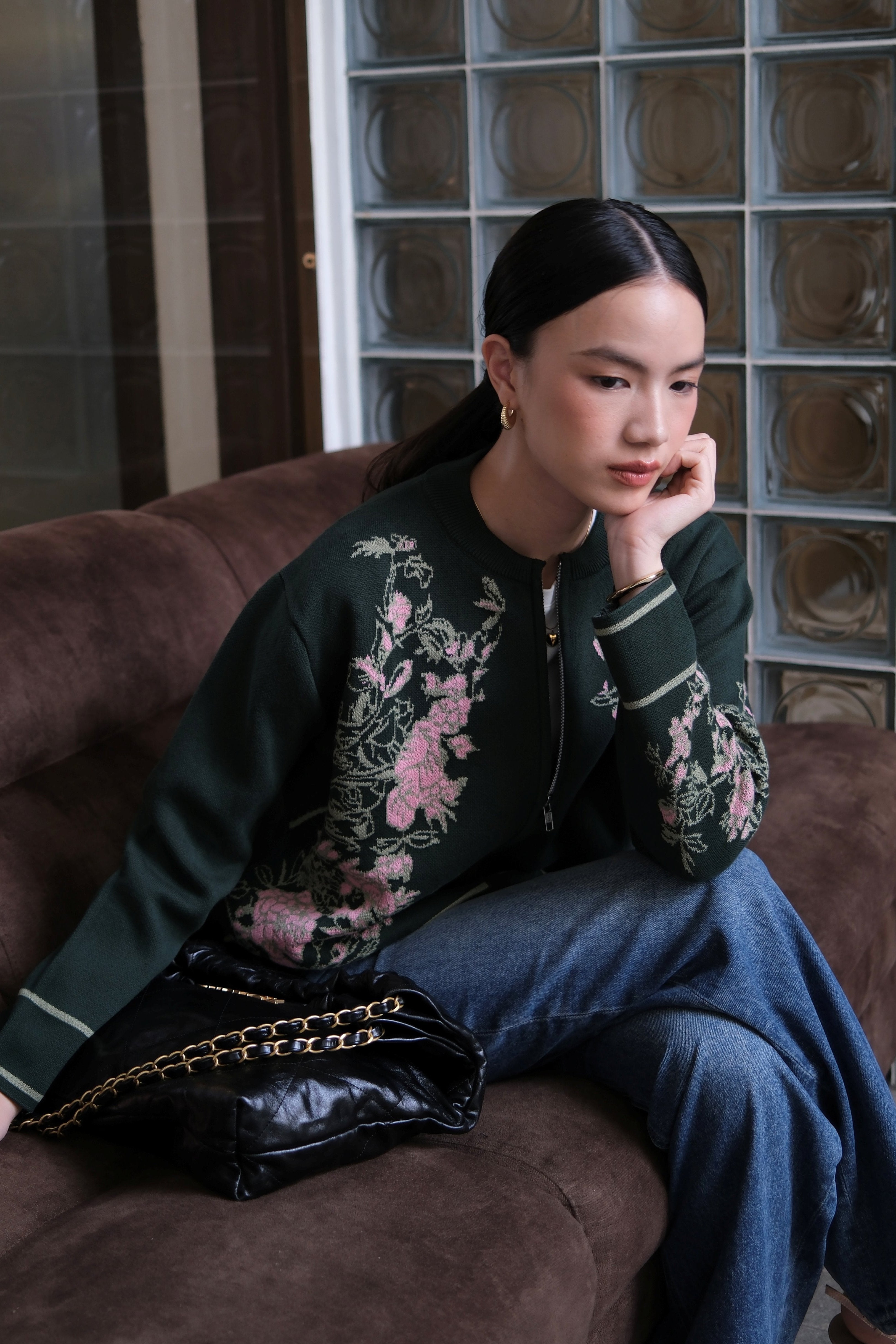 Botanica Knit Cardy - Outerwear Rajut Wanita Model Round Neck Floral Style