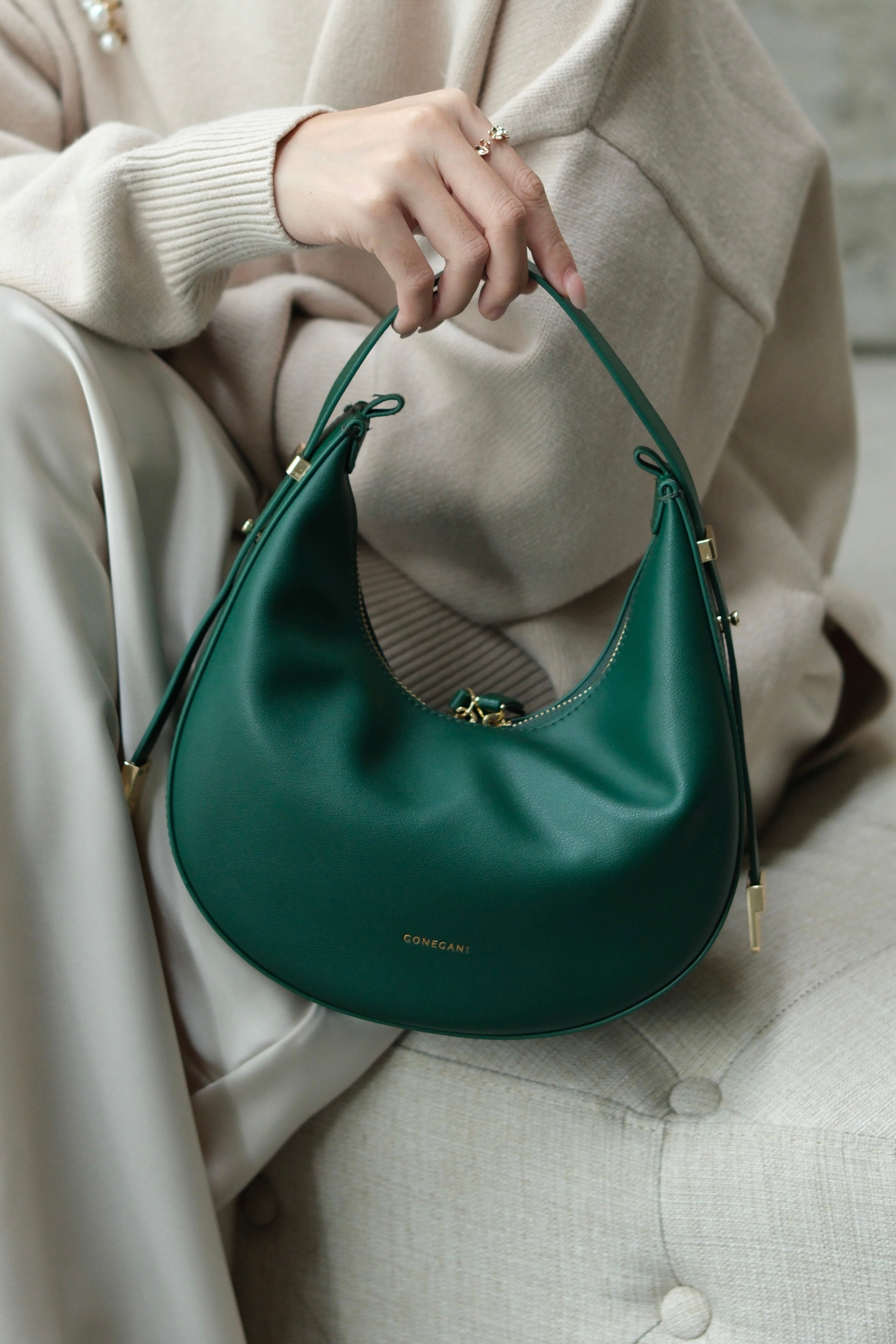 Cresent Bag - Emerald - Tas Wanita Simpel Elegan