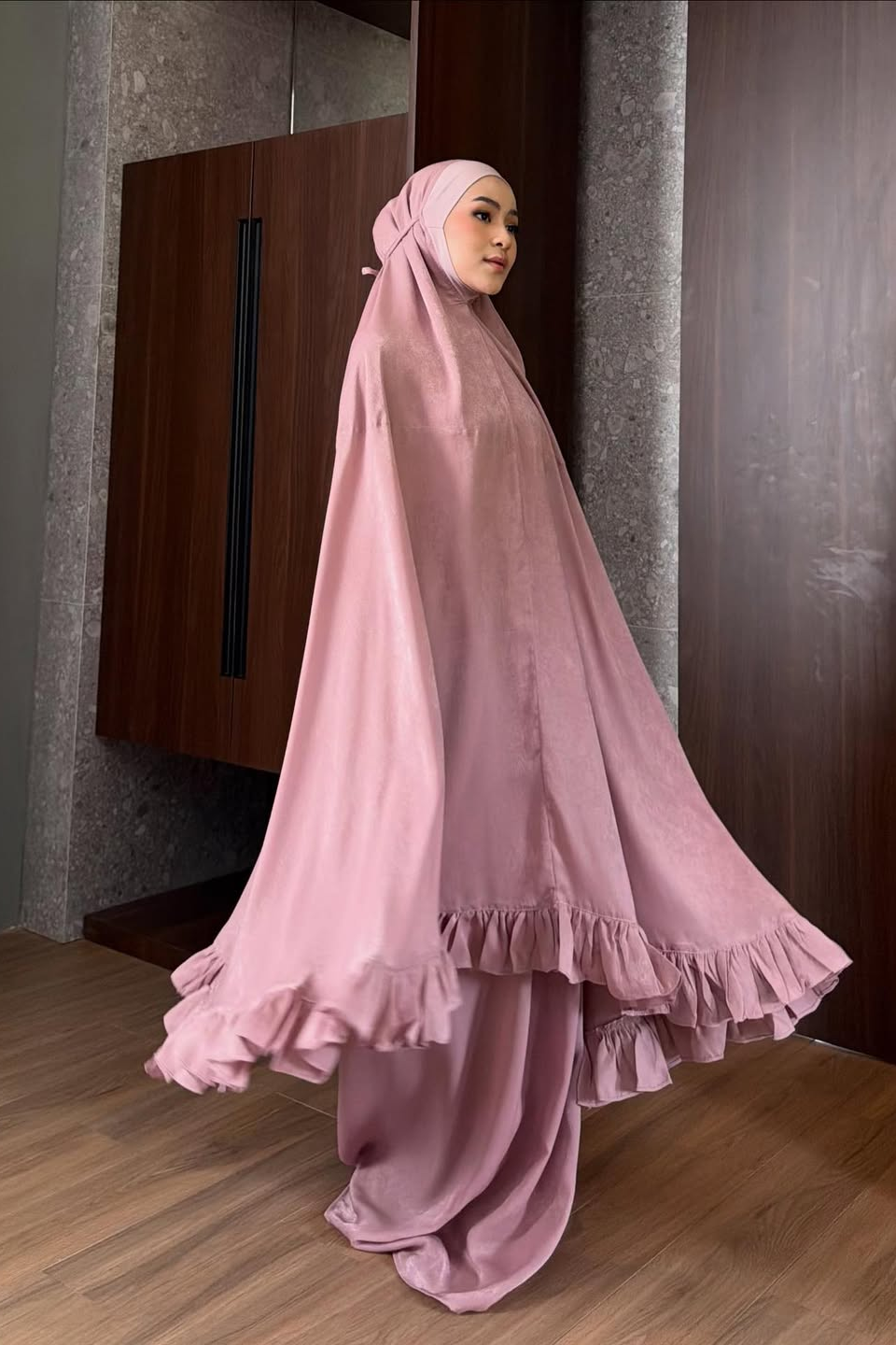 Fatima Mukena - Mukena Wanita Bahan Velvet Silk Premium