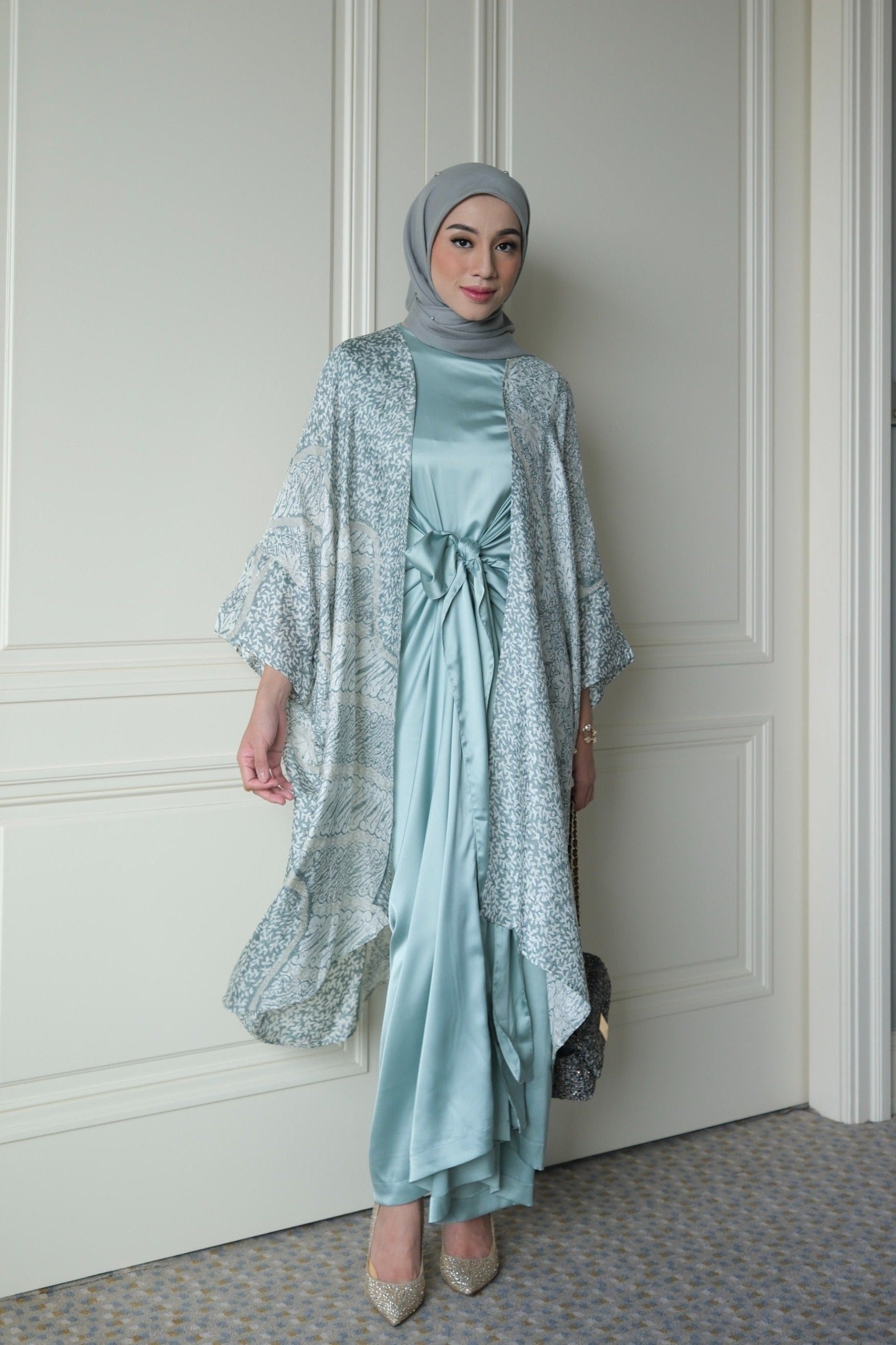 Dayana Dress - One Set Dress Dan Outer Motif Batik