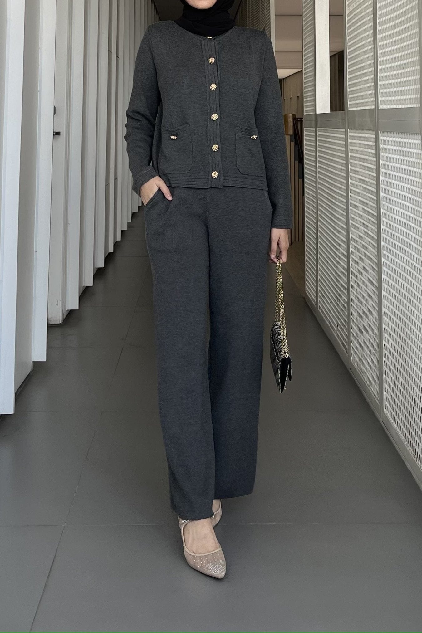 Muji Set - One Set Wanita Bahan Knit Sweater Dan Celana