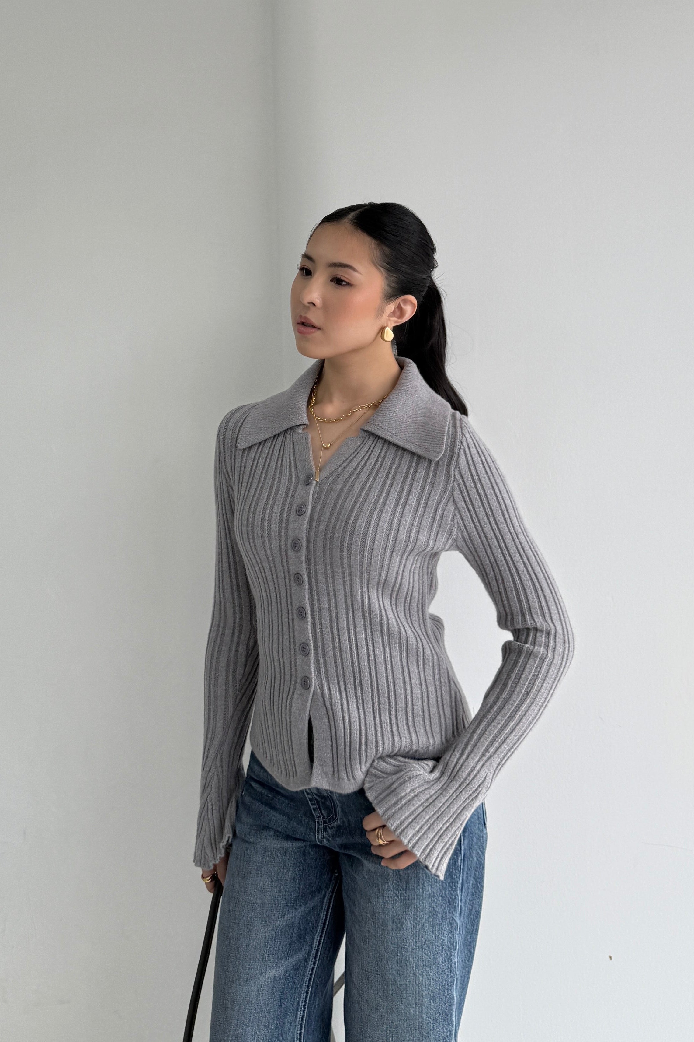 Kimi Sweater - Atasan Sweater Wanita Berkerah Trendy Bahan Knit