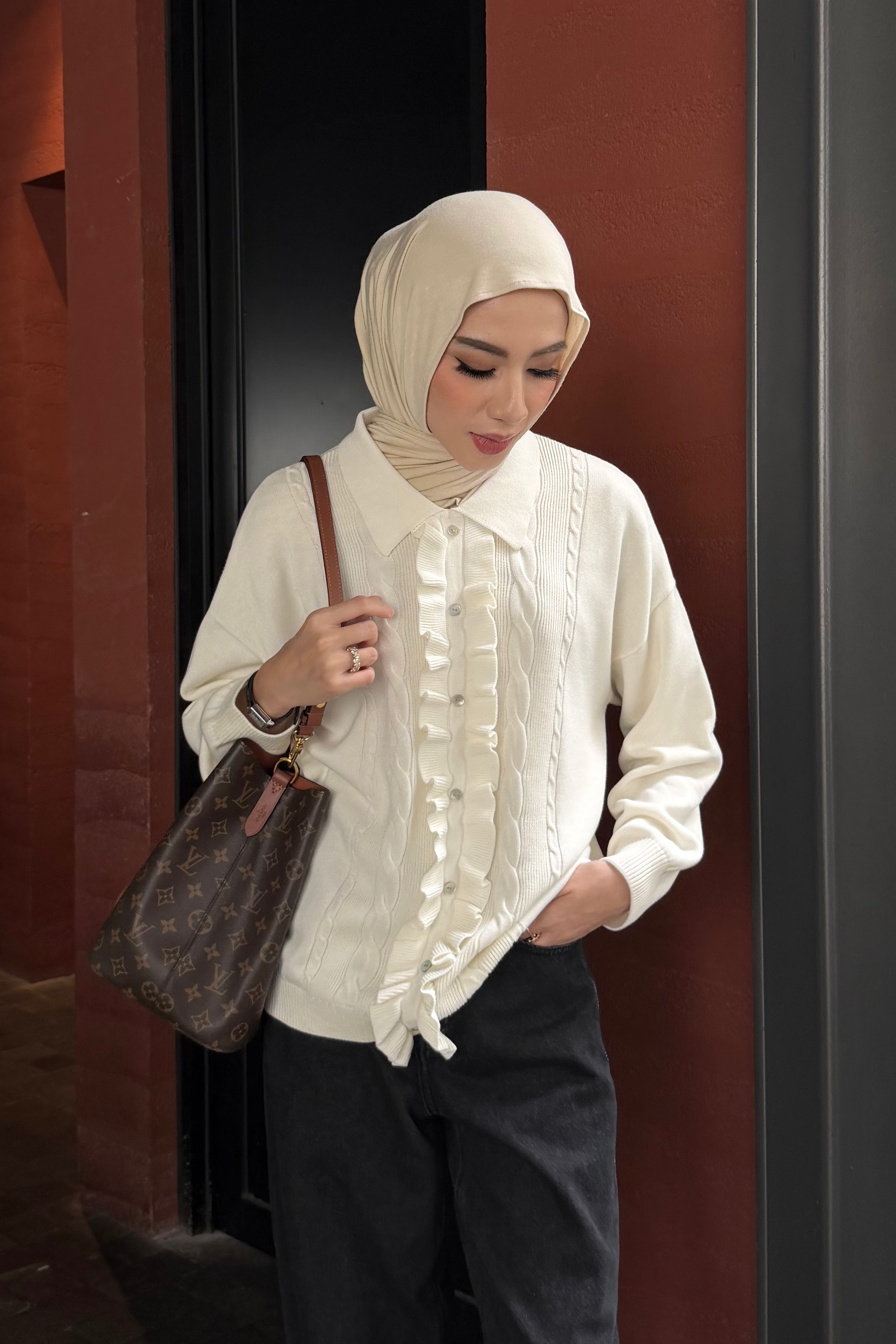 Garden Sweater - Atasan Sweater Rajut Wanita Gaya Casual Estetik