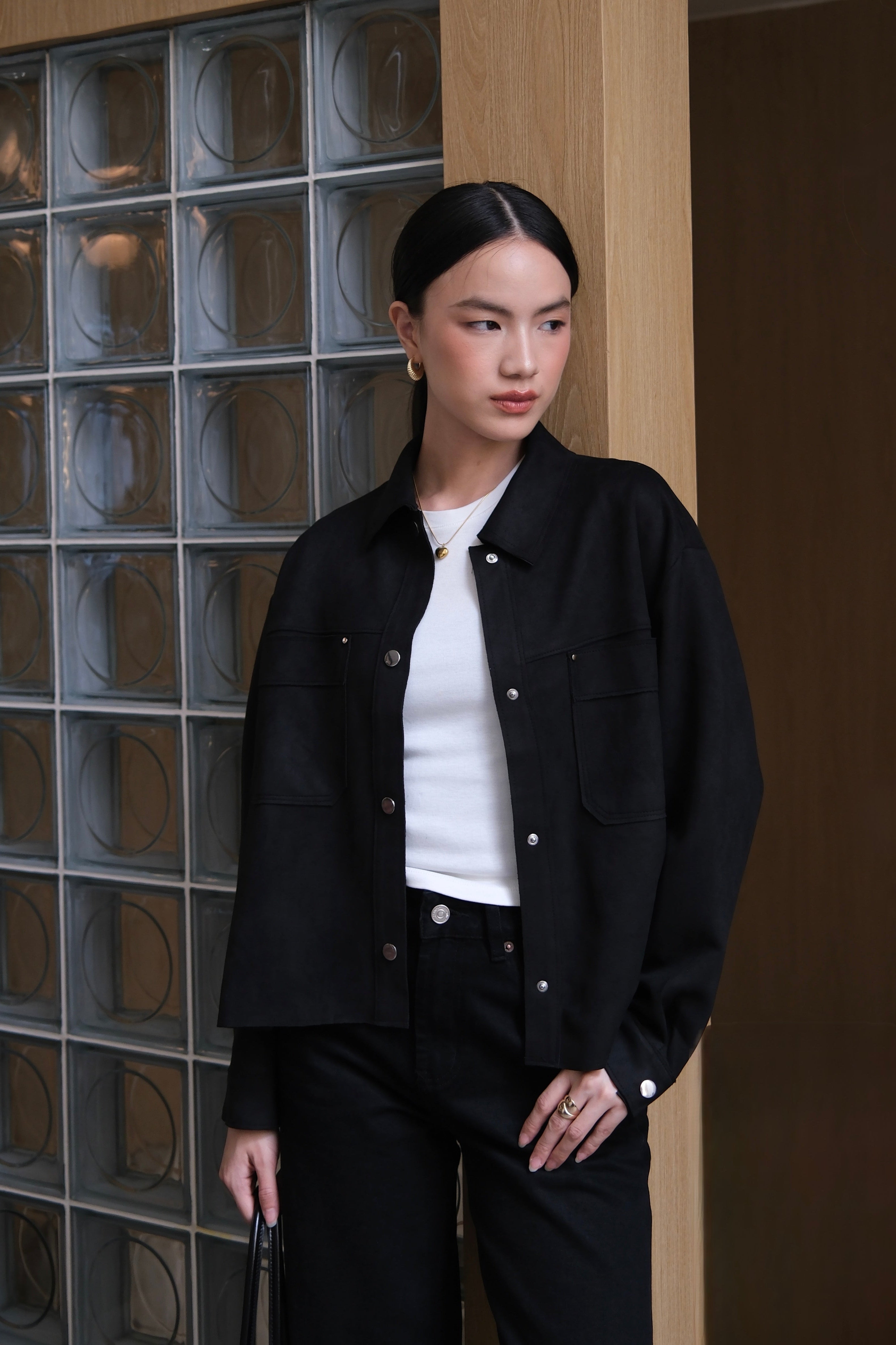 Maison Jacket - Jaket Wanita Casual Chic Gaya Minimalis & Elegan