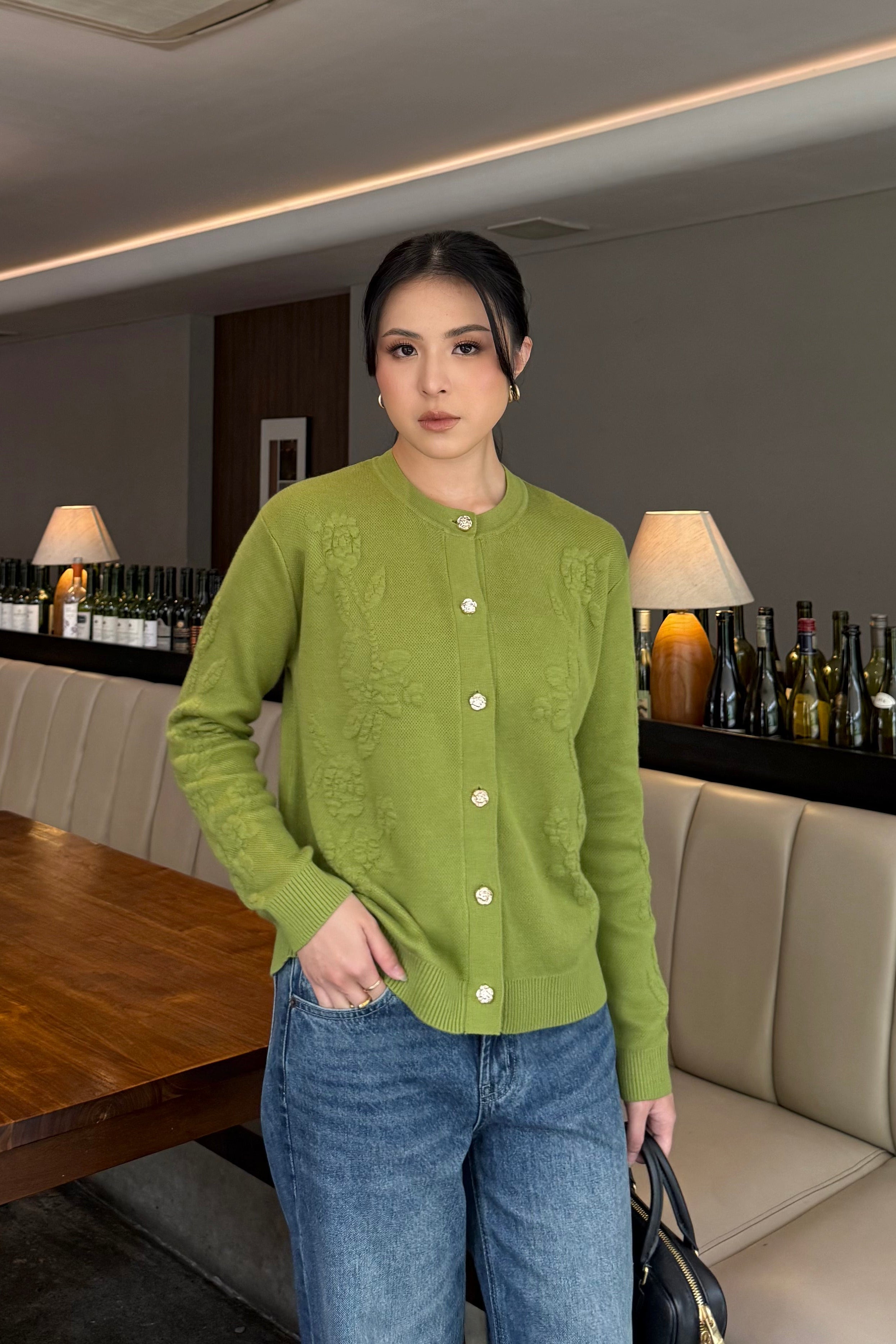 Dara Cardy - Cardigan Wanita Stylish Timeless Bahan Cotton Knit