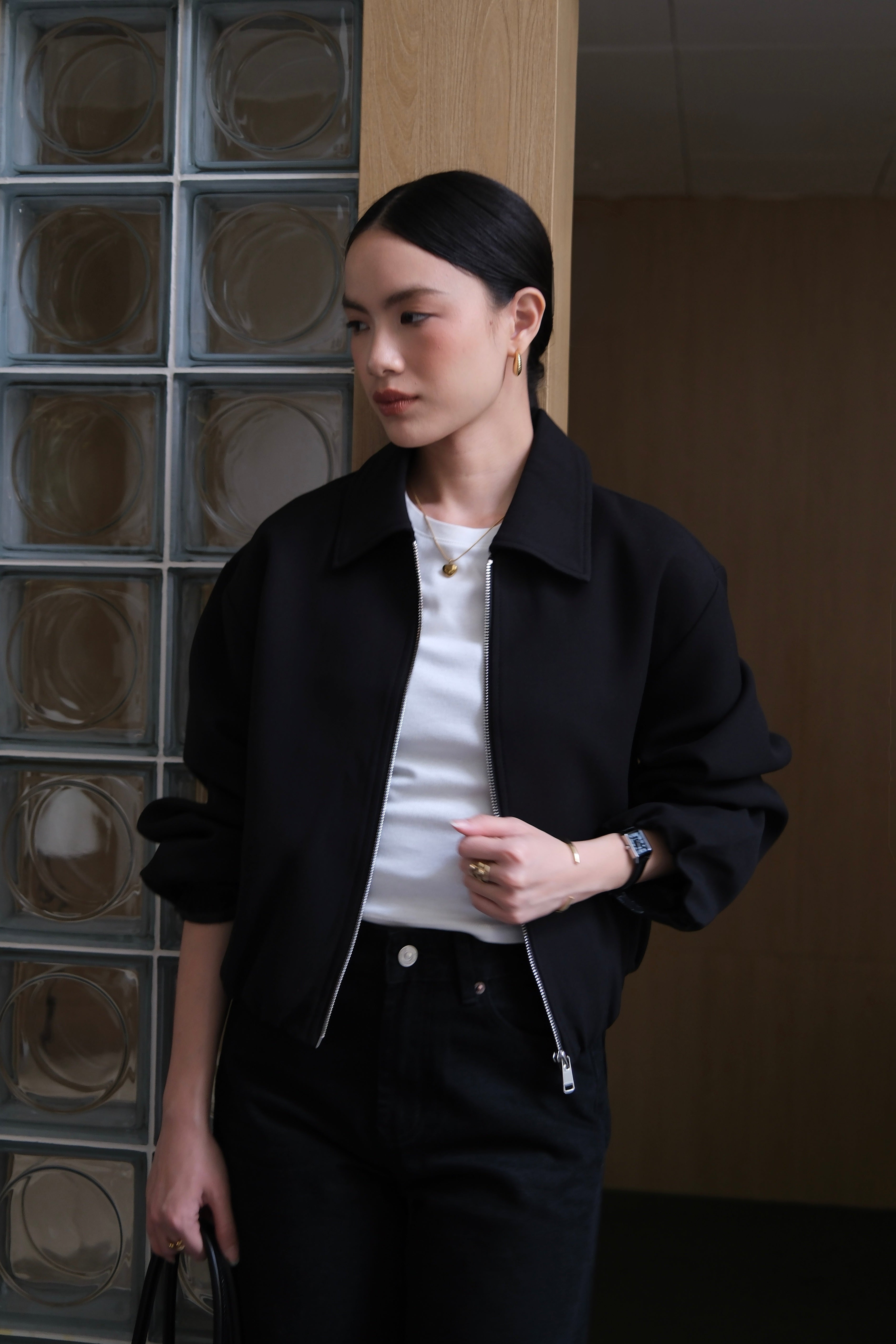 Maison Jacket - Jaket Wanita Casual Chic Gaya Minimalis & Elegan