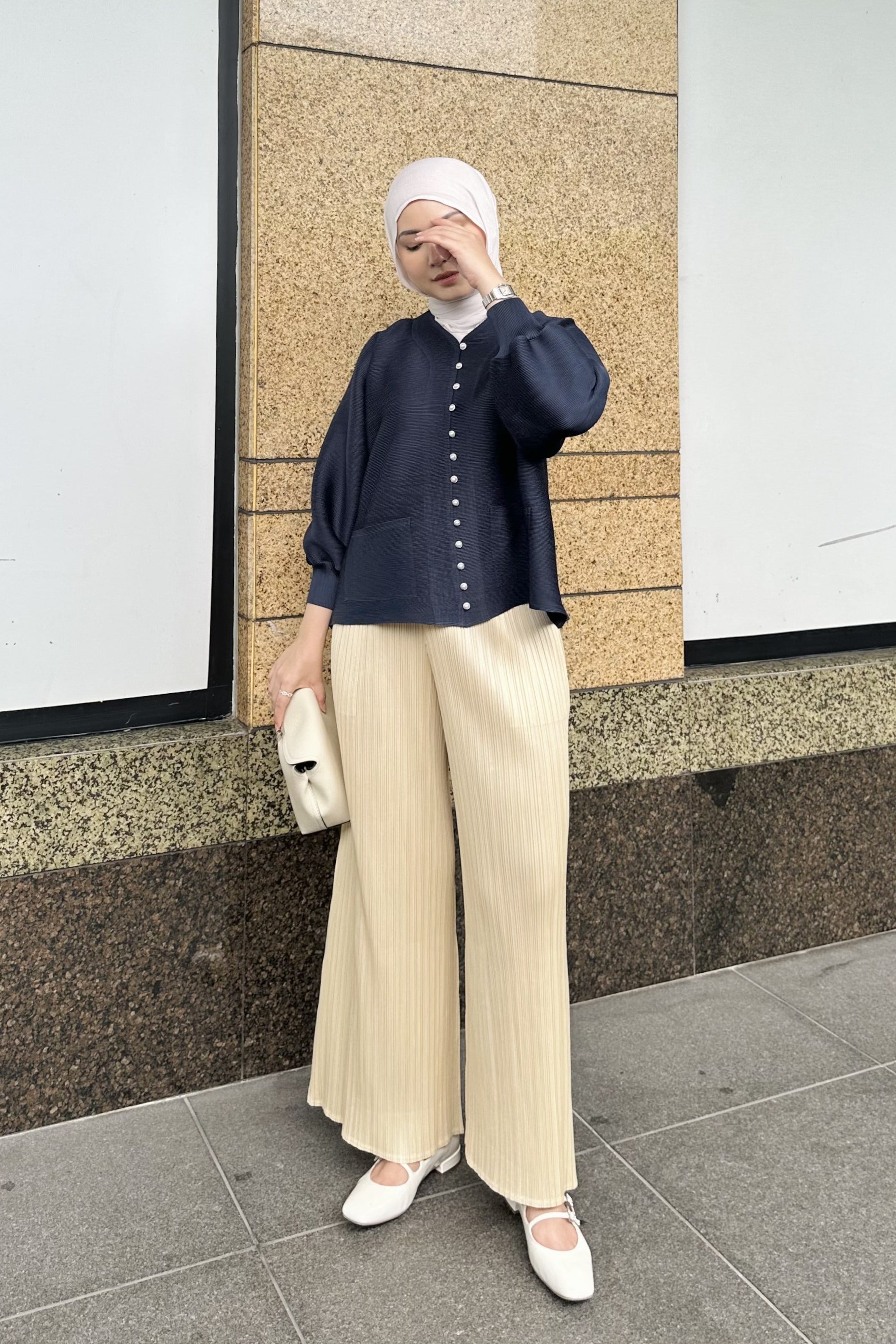 Clout Pleats Pants - Bawahan Wanita Bahan Pleats Premium HQ