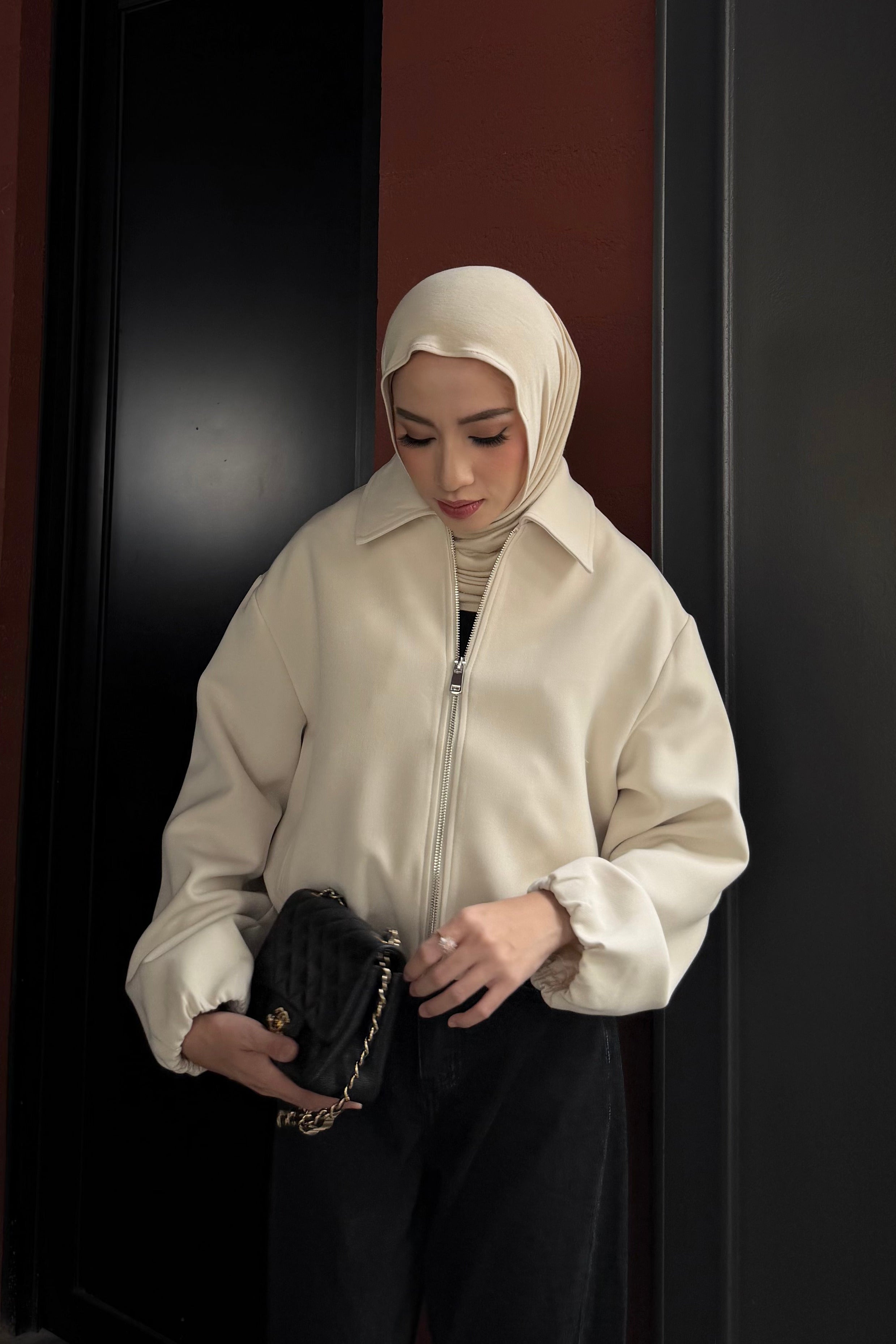 Maison Jacket - Jaket Wanita Casual Chic Gaya Minimalis & Elegan