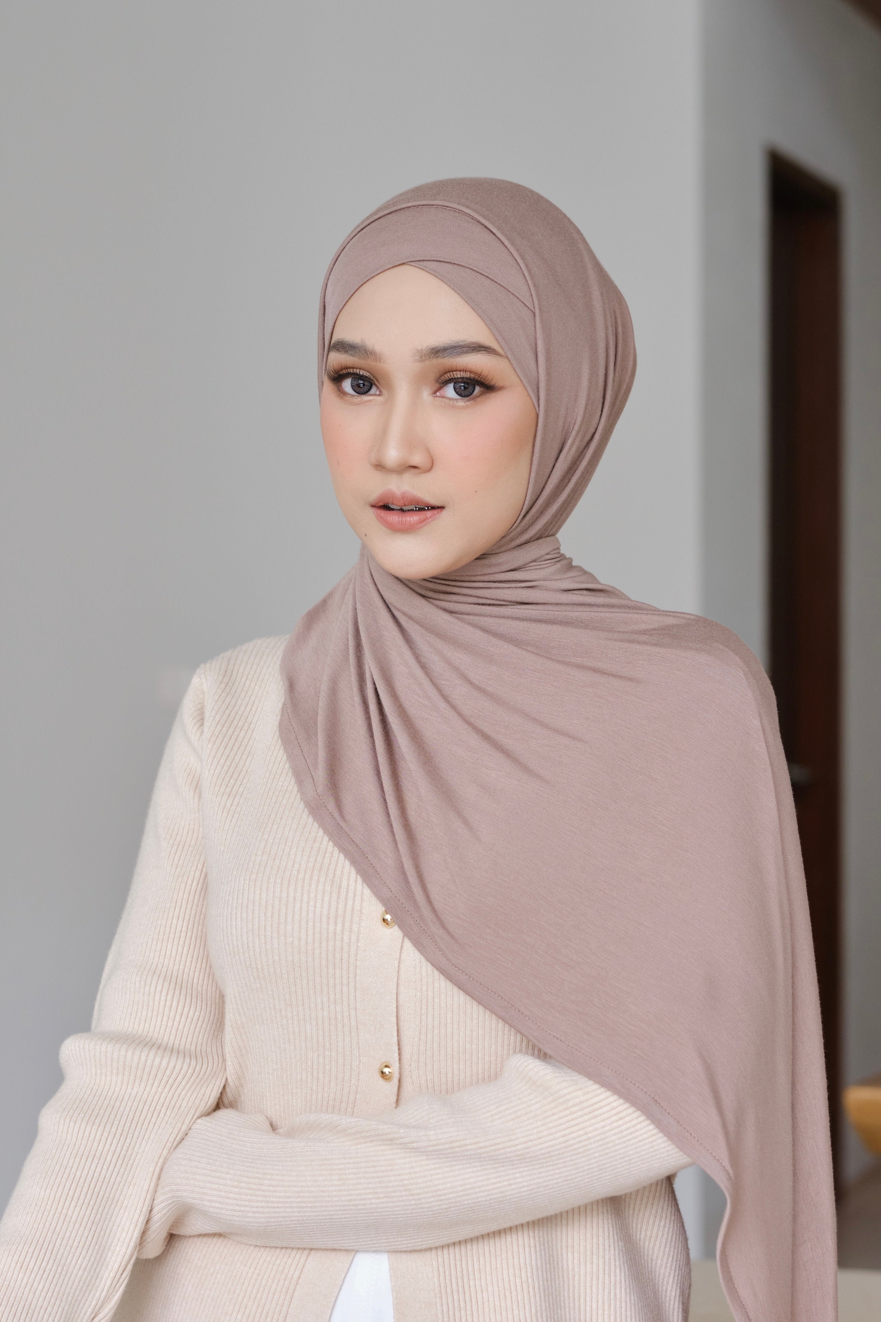 Ayla Instan Shawl - Mocca - Hijab Shawl Instan Bahan Rayon Tancel Spandex GG - AC3000580