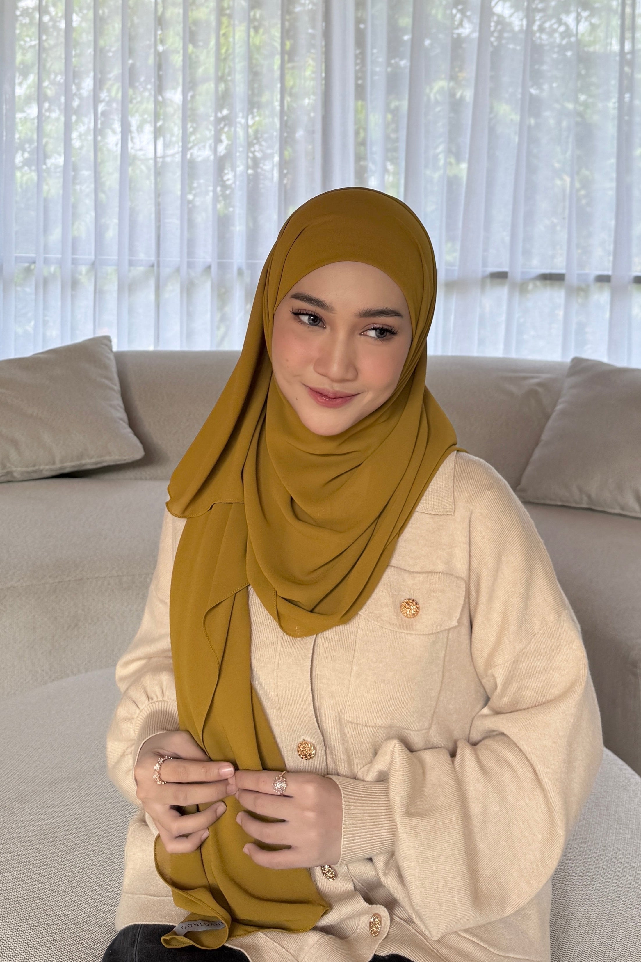 Mega Inner Shawl - Hijab Stylish Bahan Cerruty Premium
