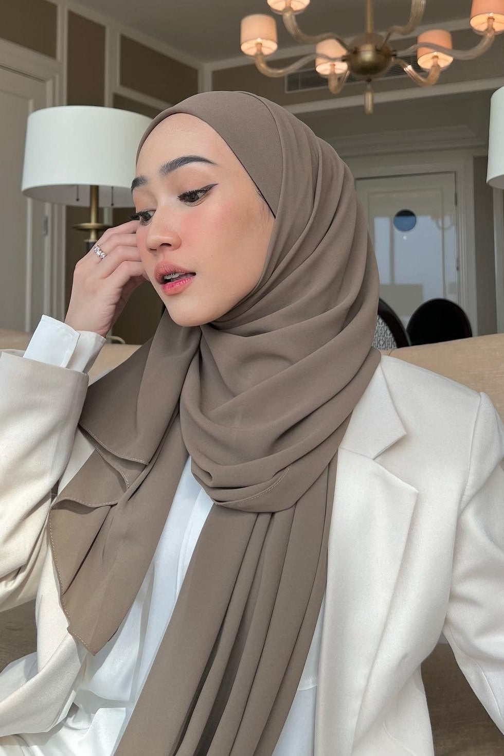 Mega Inner Shawl - Hijab Stylish Bahan Cerruty Premium
