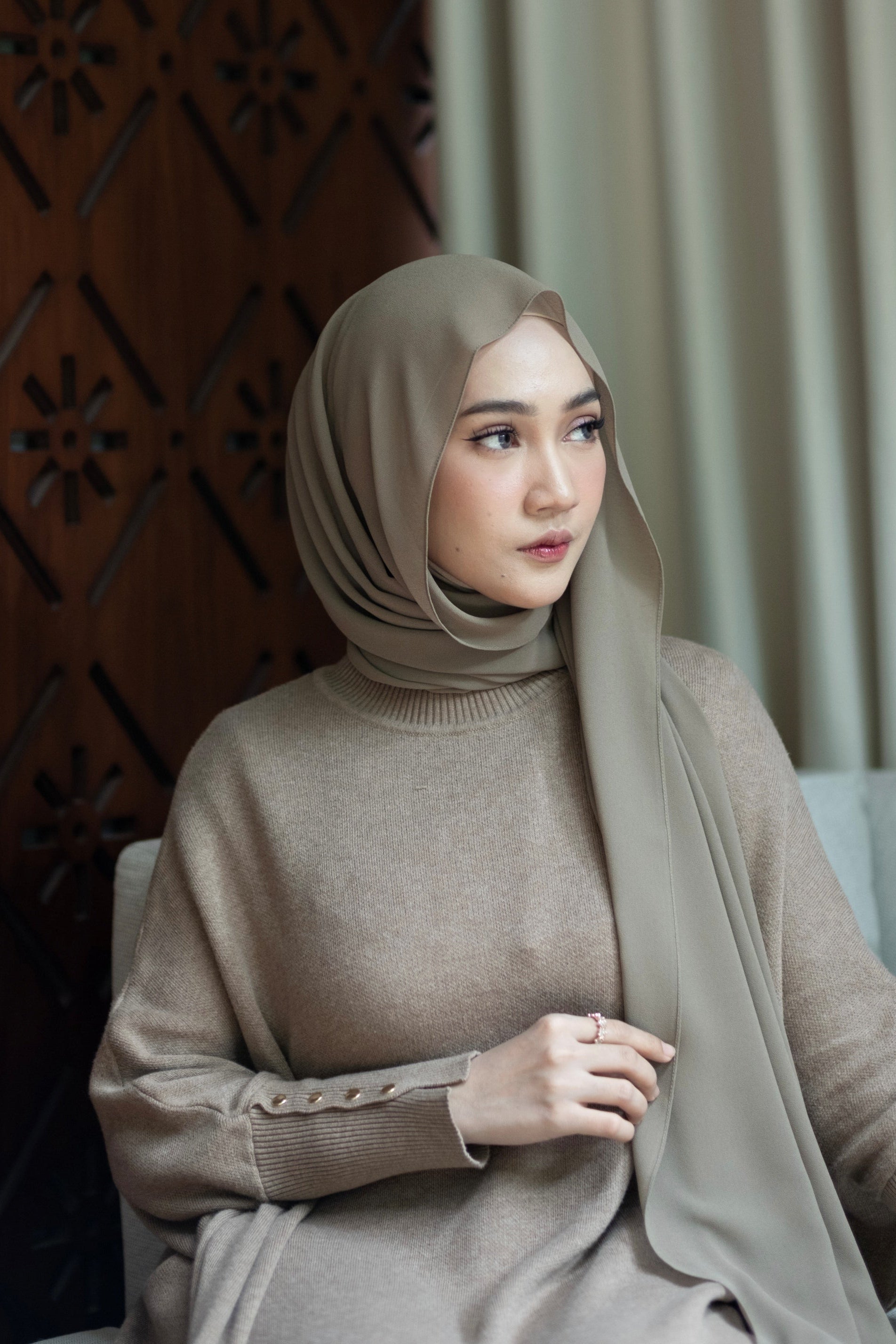 Bawal Shawl - Pashmina Basic Polos Stylish Bahan Cerruty