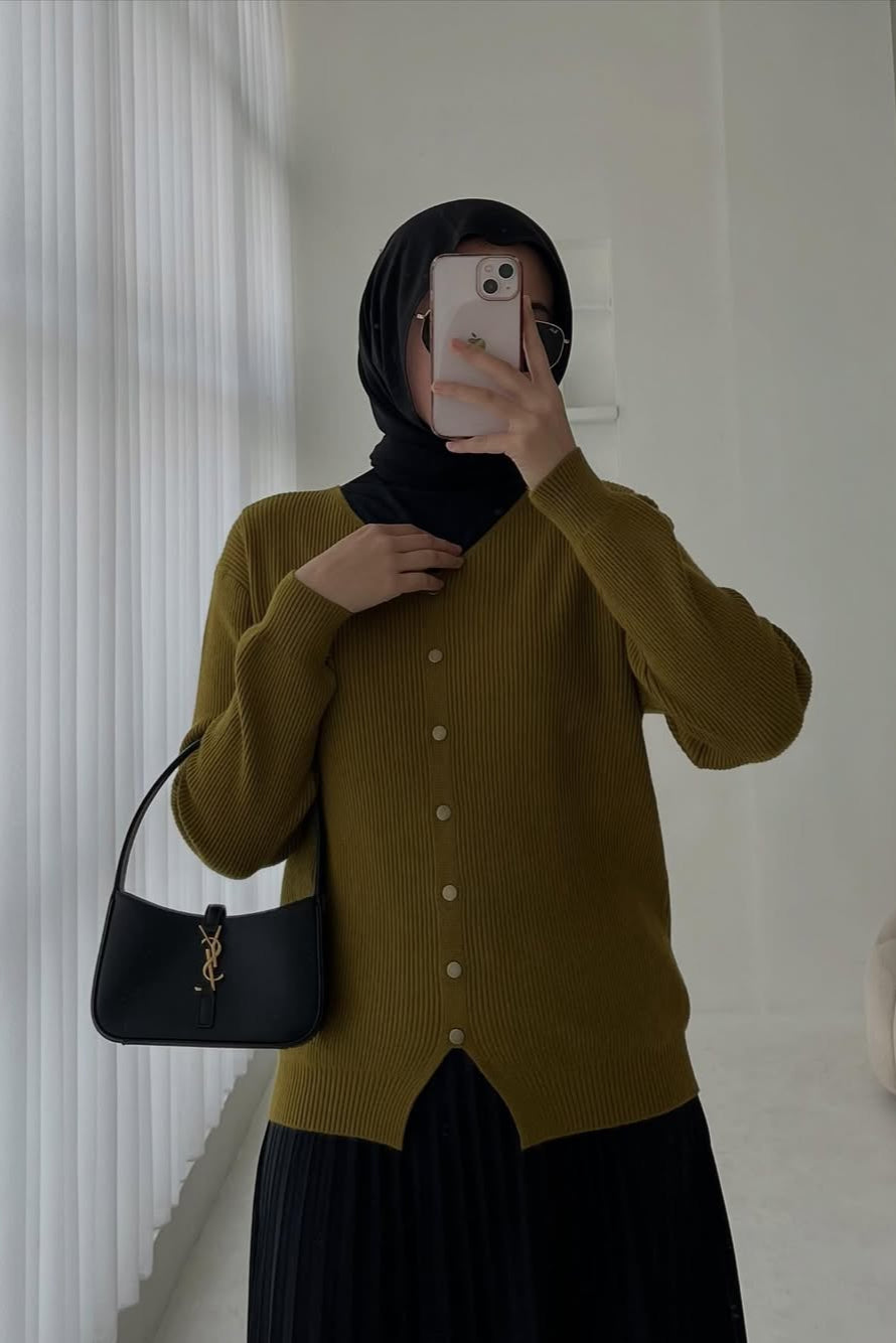 Chaca Sweater - Sweater Wanita Knit Premium Halus