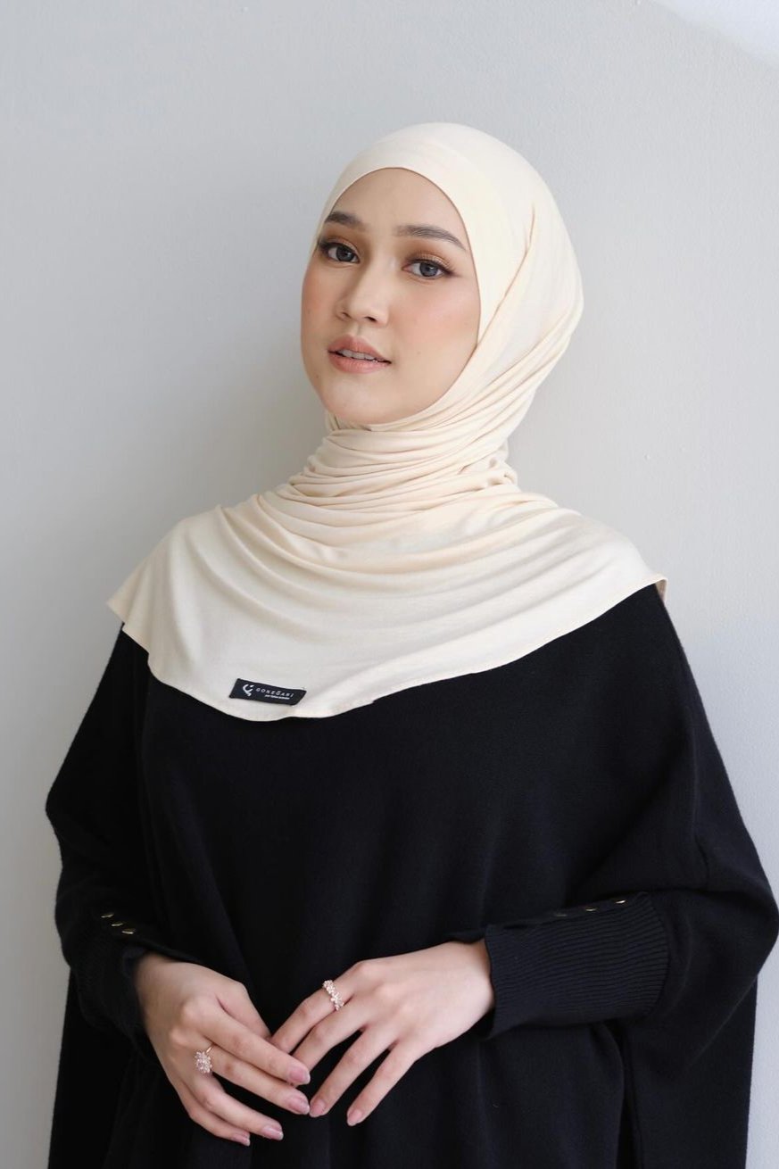 Hijab Nura Instan - Breathable & Easy Care Hijab Instan