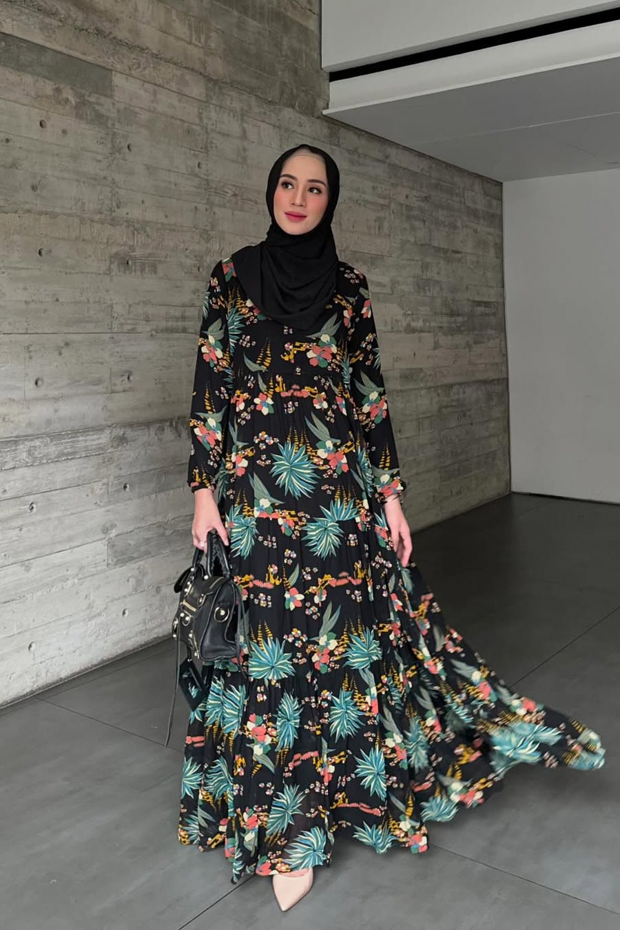 Amara Dress Special Edition - Maxi Dress Motif Bunga