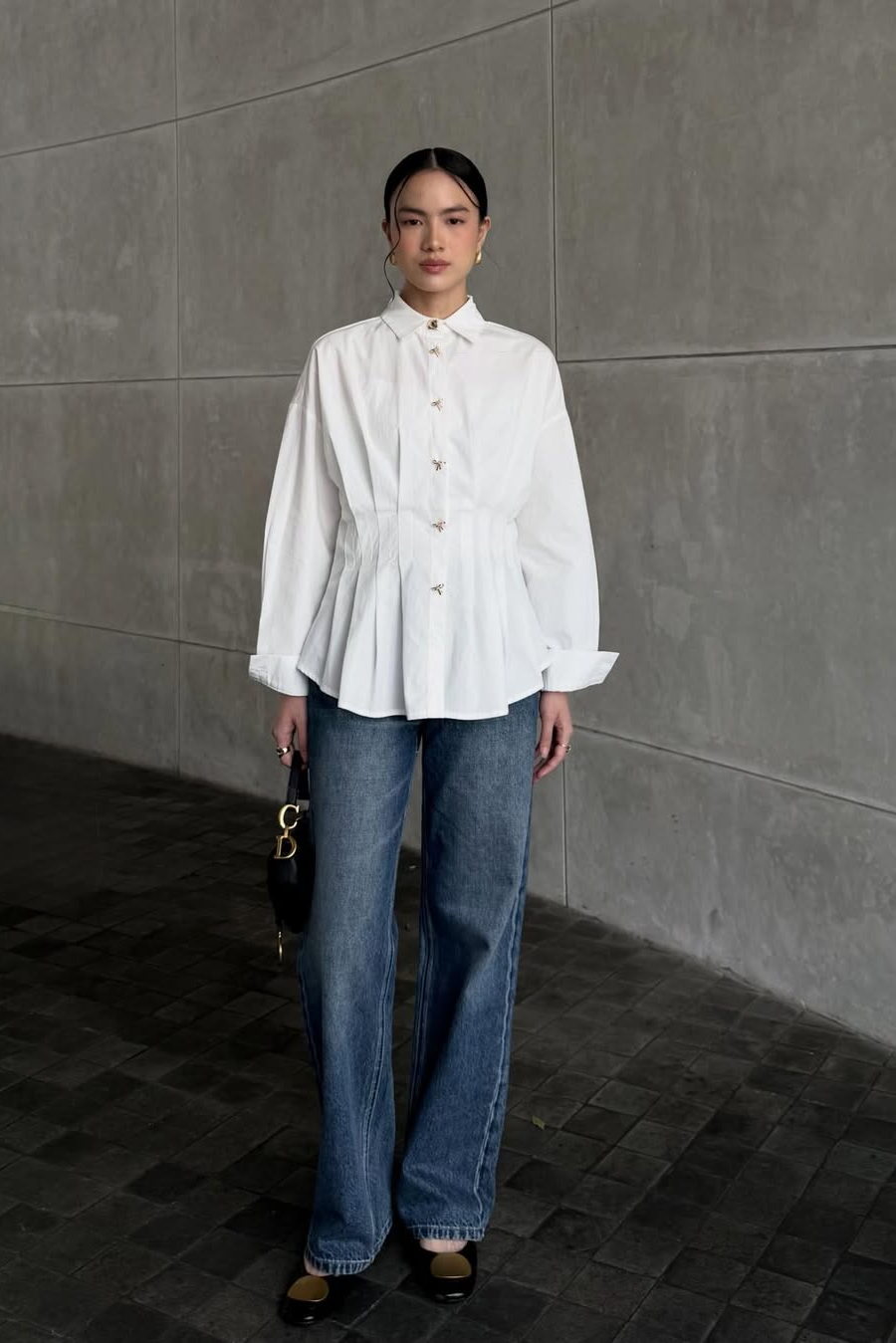 Ribbon Shirt - Kemeja Wanita Detail Pita Elegant Look Bahan Cotton