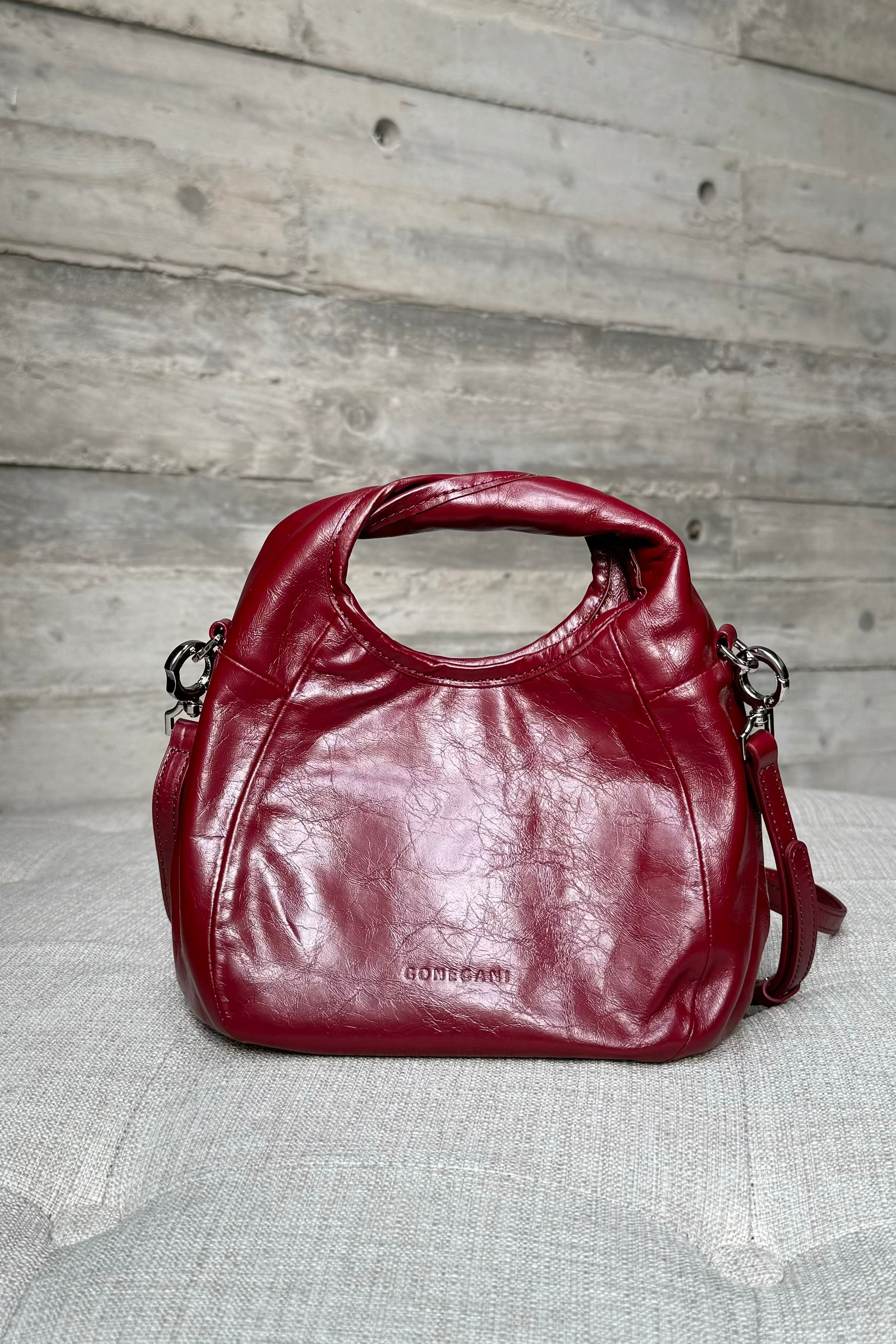 Hobo Twist Bag - Tas Mini Wanita Bahan Grain Leather