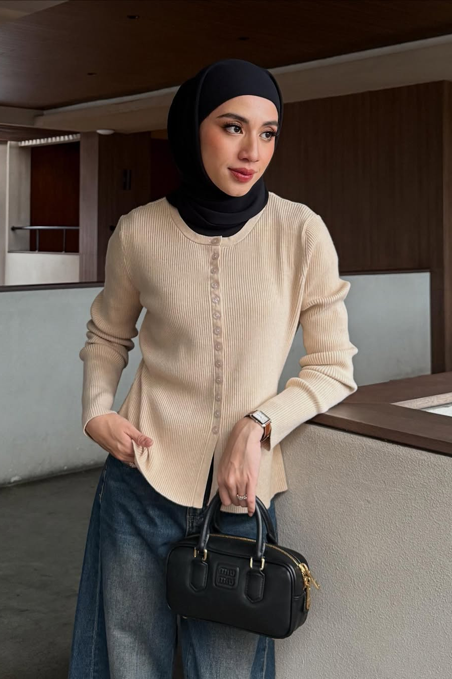 Teddy Sweater - Sweater Wanita Berkancing Bahan Knit premium