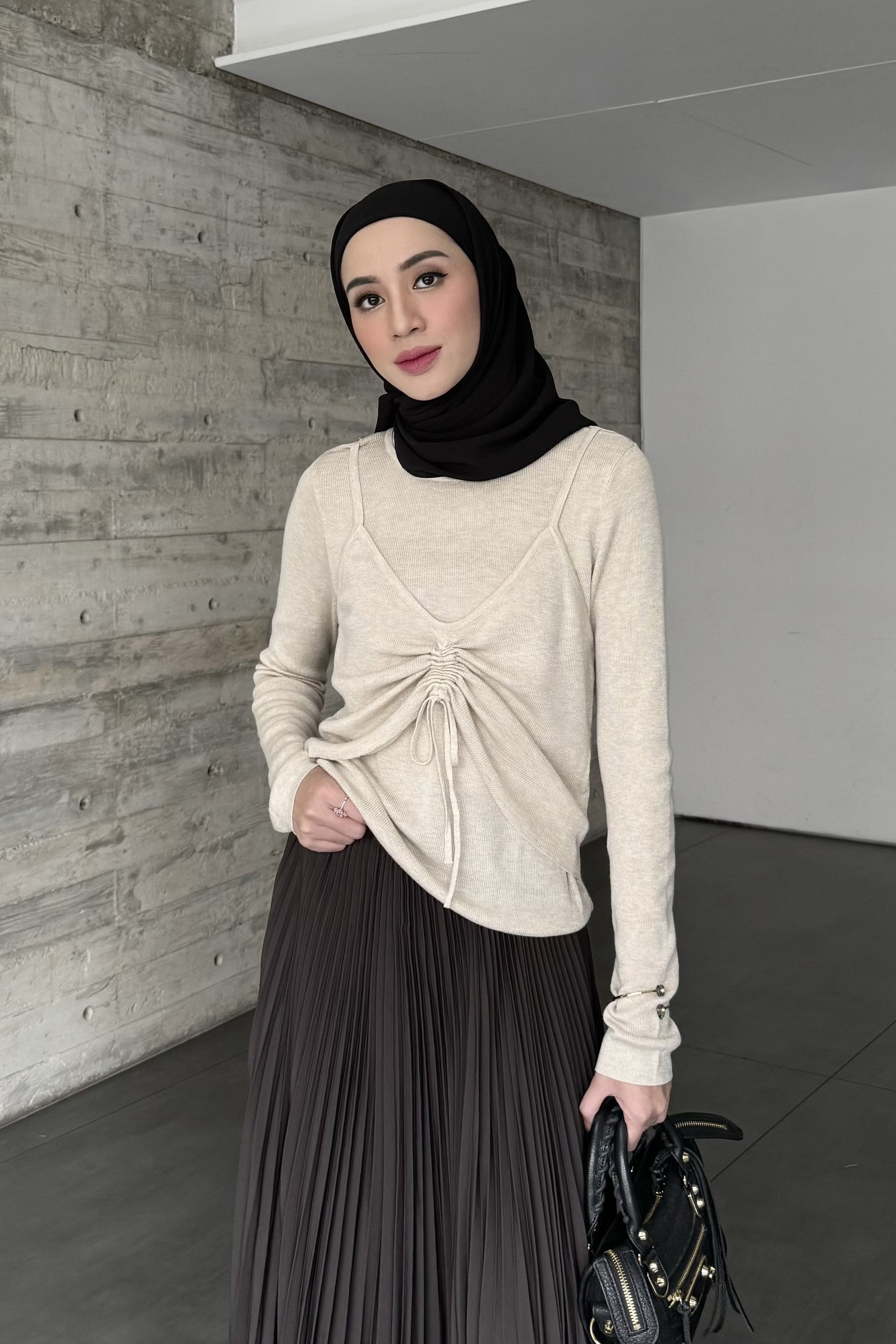 Teen Sweater - Sweater Hangat Rajut Wanita Serut Chic Modern