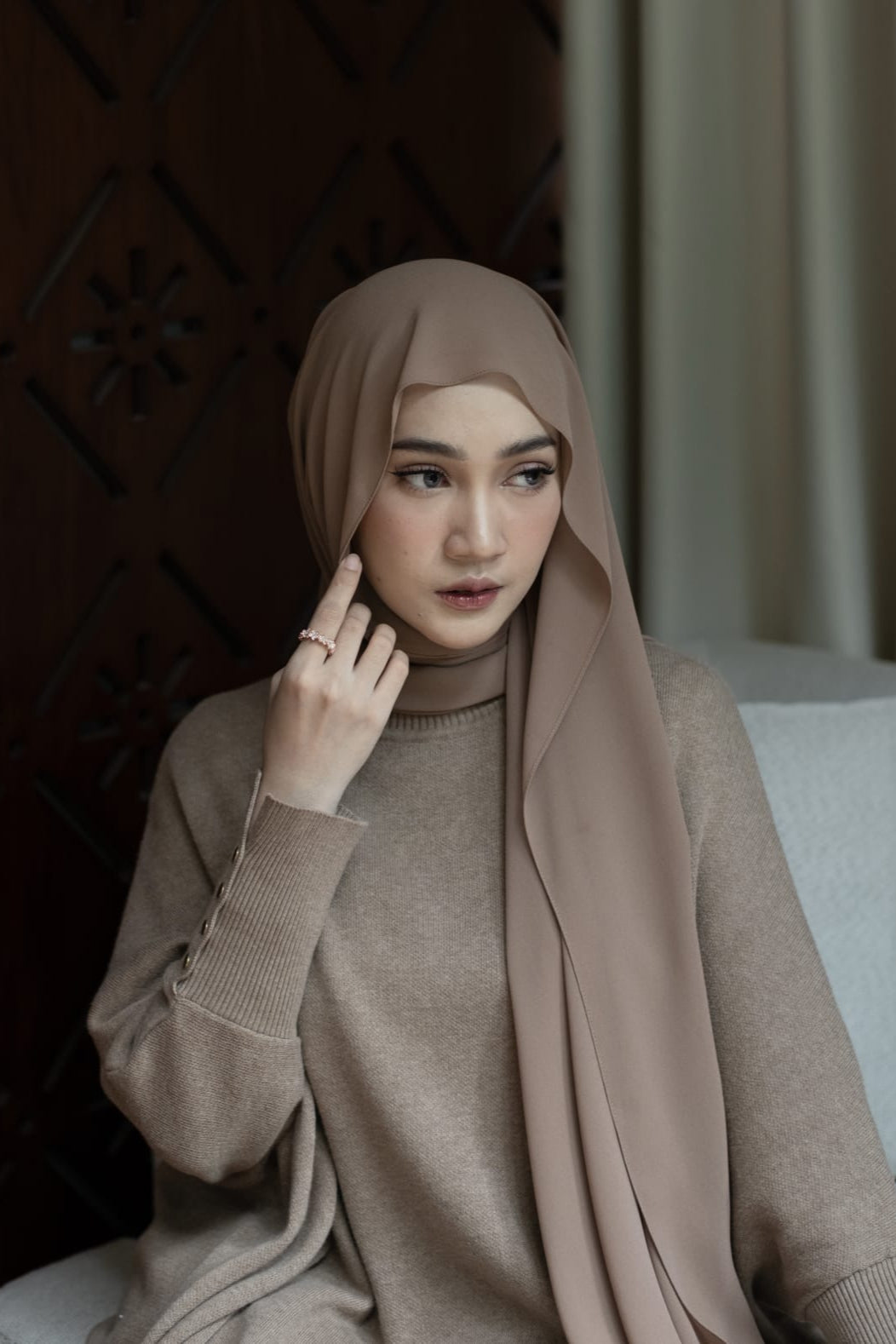 Bawal Shawl - Pashmina Basic Polos Stylish Bahan Cerruty