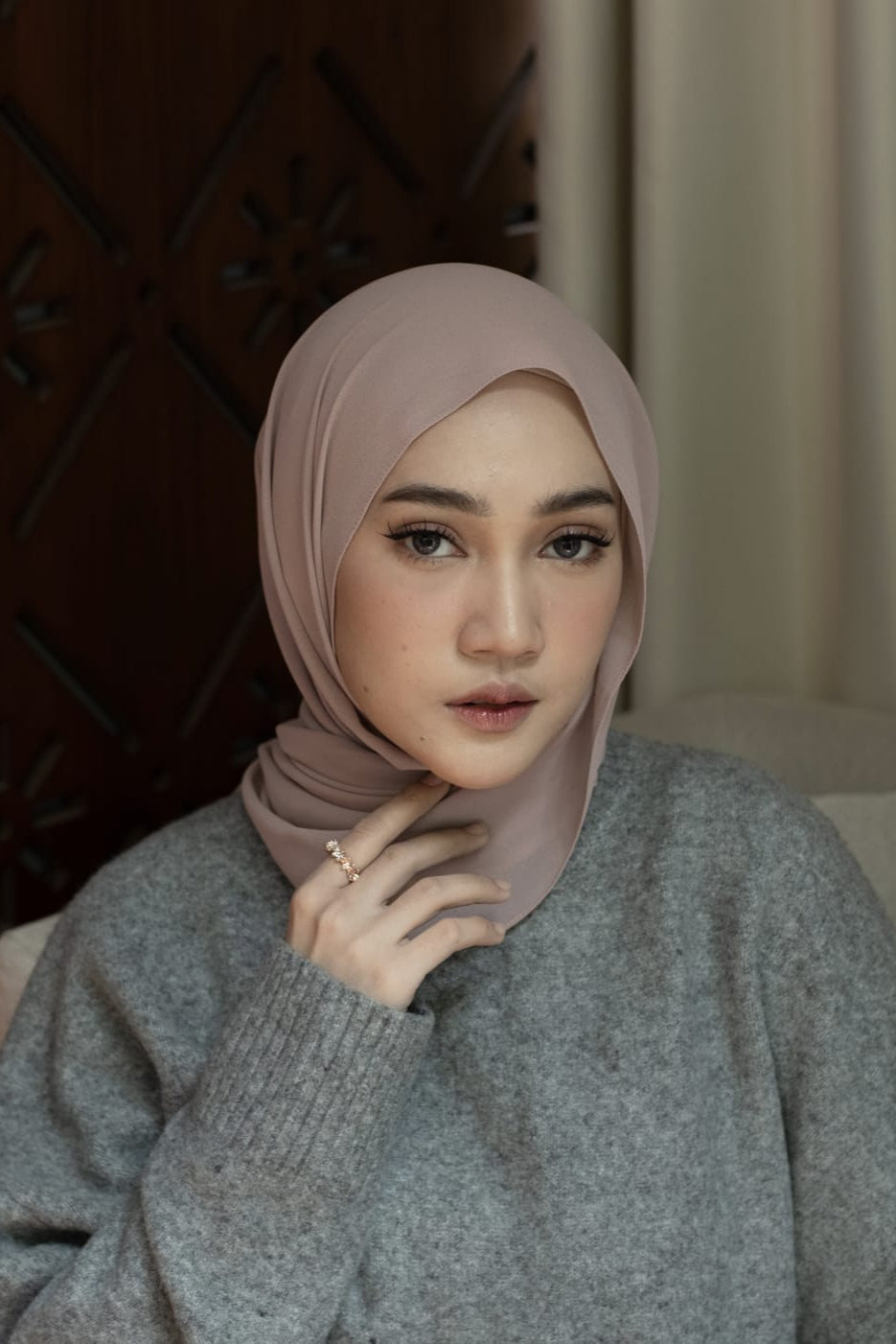 Bawal Shawl - Pashmina Basic Polos Stylish Bahan Cerruty