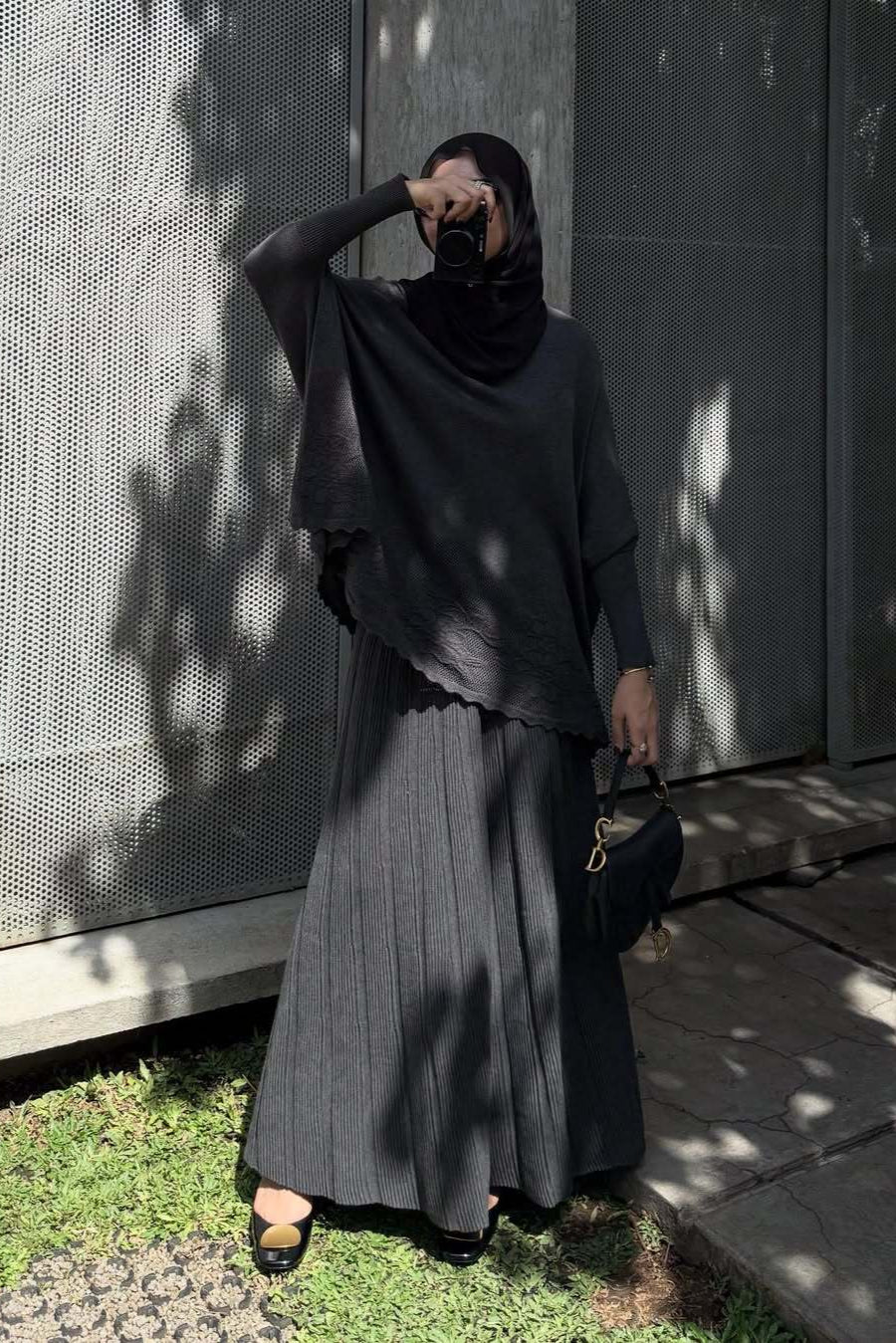 Baia Audrey Series - One Set Atasan dan Rok Knit Wanita