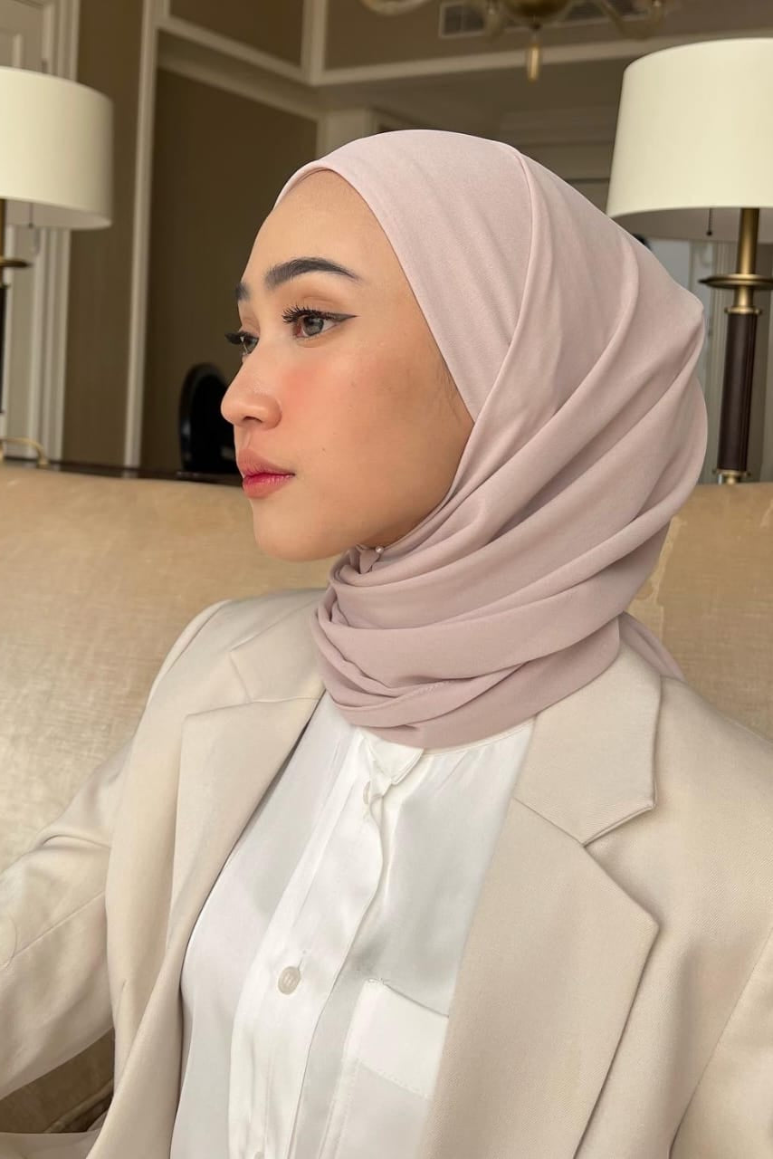 Mega Inner Shawl - Hijab Stylish Bahan Cerruty Premium