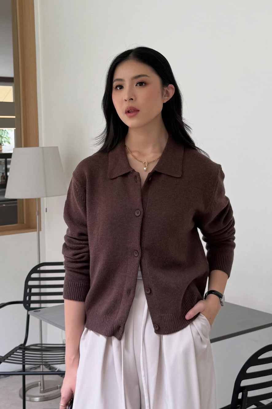 Gape Sweater - Sweater Wanita Berkancing Bahan Cashmere Wool Blend