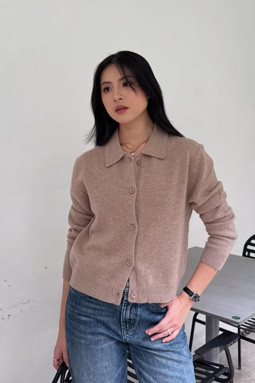 Gape Sweater - Sweater Wanita Berkancing Bahan Cashmere Wool Blend