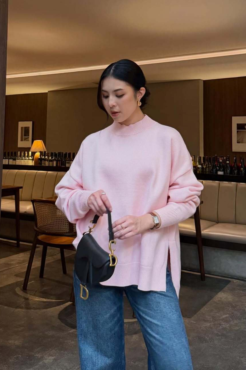 Esmee Sweater - Atasan Wanita Simple Polos Oversized