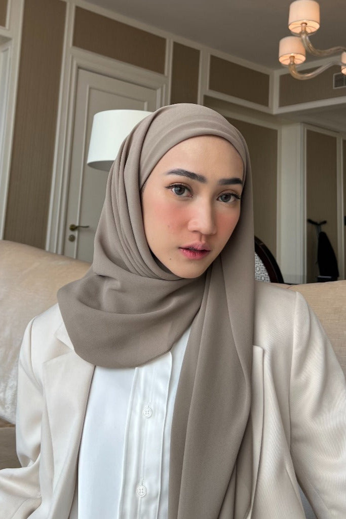 Mega Inner Square - Grey Taupe - Hijab Segi Empat Polos