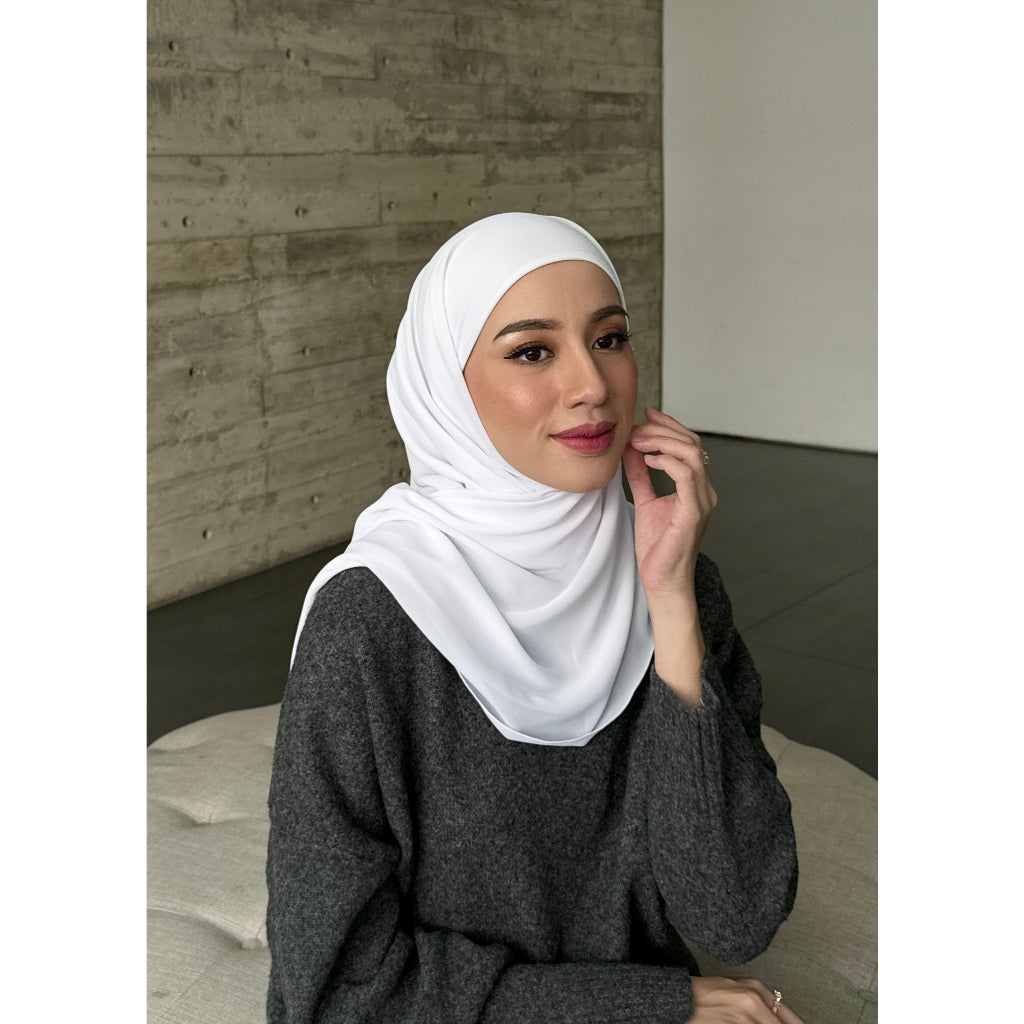 Mega Inner Square - Hijab Segi Empat Instan Polos