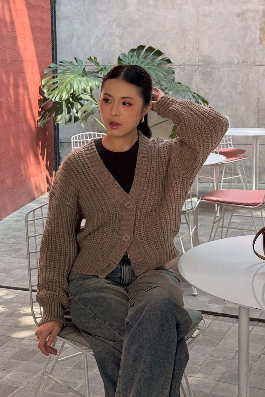 Aera Cardy - Natural - Cardigan Rajut Wanita Polos Simple Modest