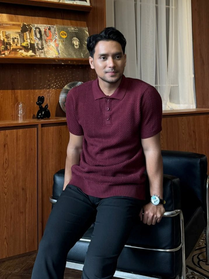Polo Knit: Kunci Essential Pria Tampil Rapi dan Santai Sekaligus